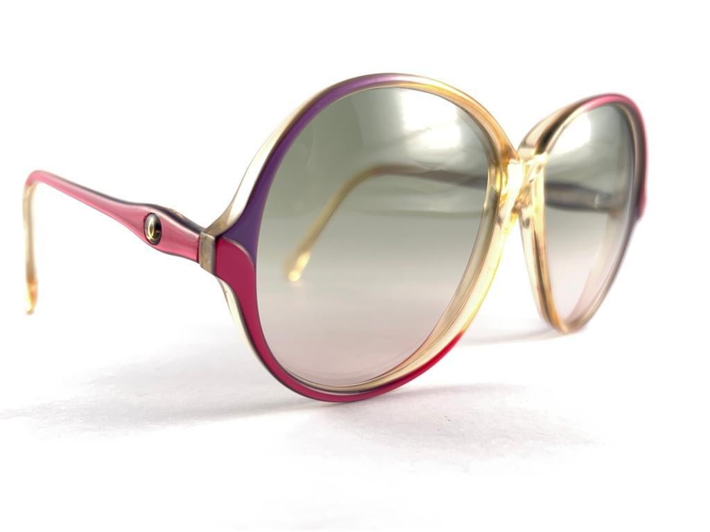 Beige Vintage Rare Oliver Goldsmith Translucent Multicolour Sunglasses 60'S England For Sale