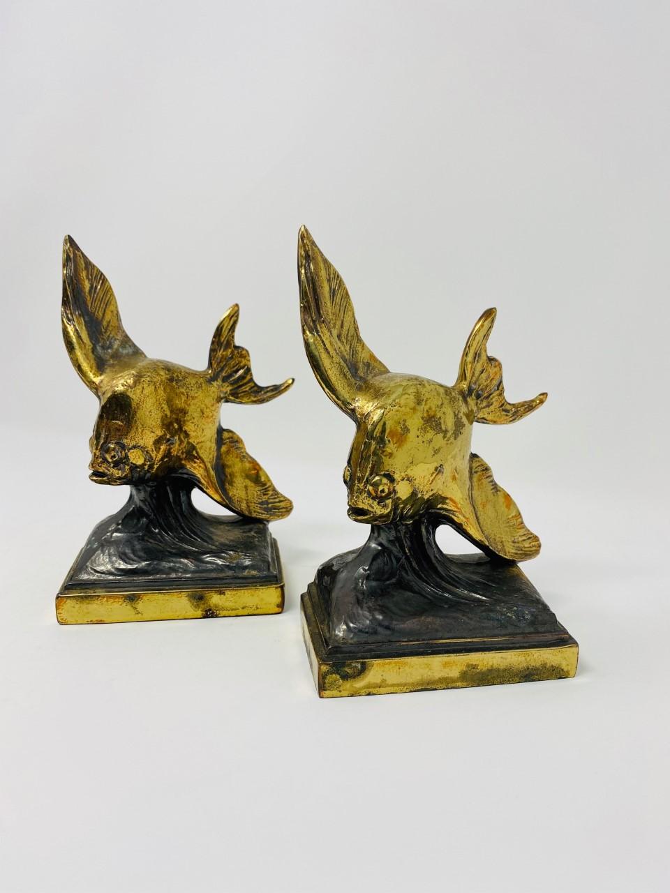 Vintage Rare Pair of Brass Flying Fish Bookends, 1930s For Sale 5