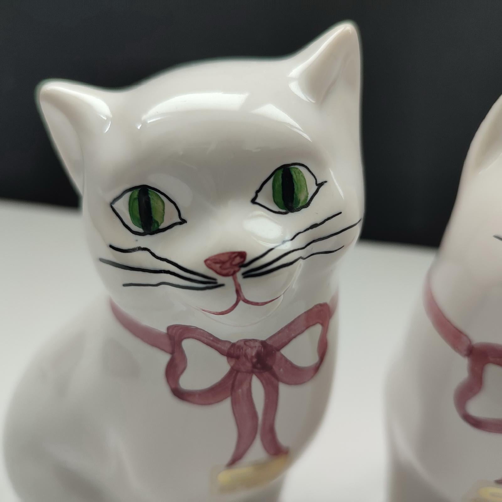 Mid-Century Modern Collectible Pair of Vintage Porcelain Cats 1970s For Sale