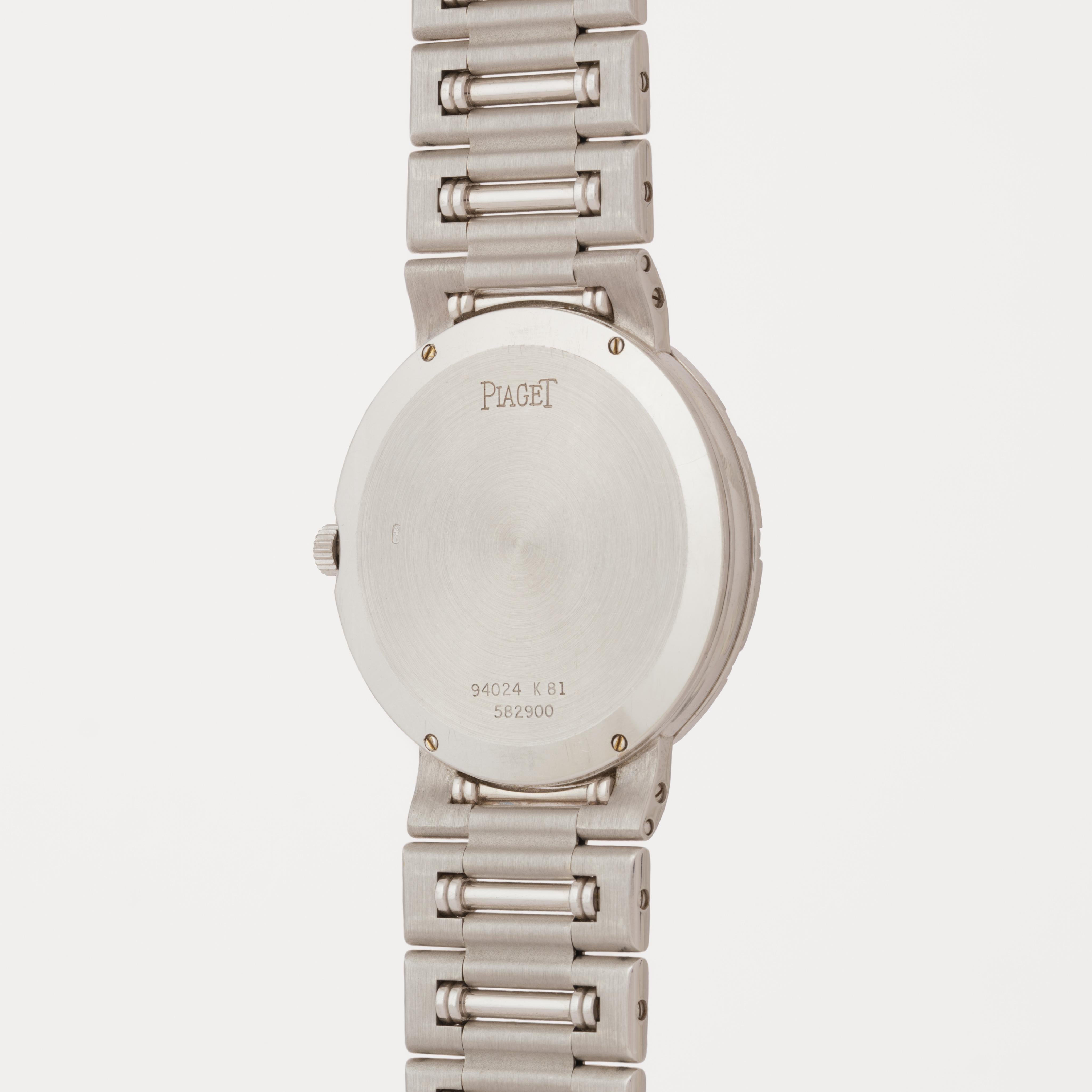 Vintage Rare Piaget Dancer Model 94024 K81  18 Karat White Gold Lapis Dial 2