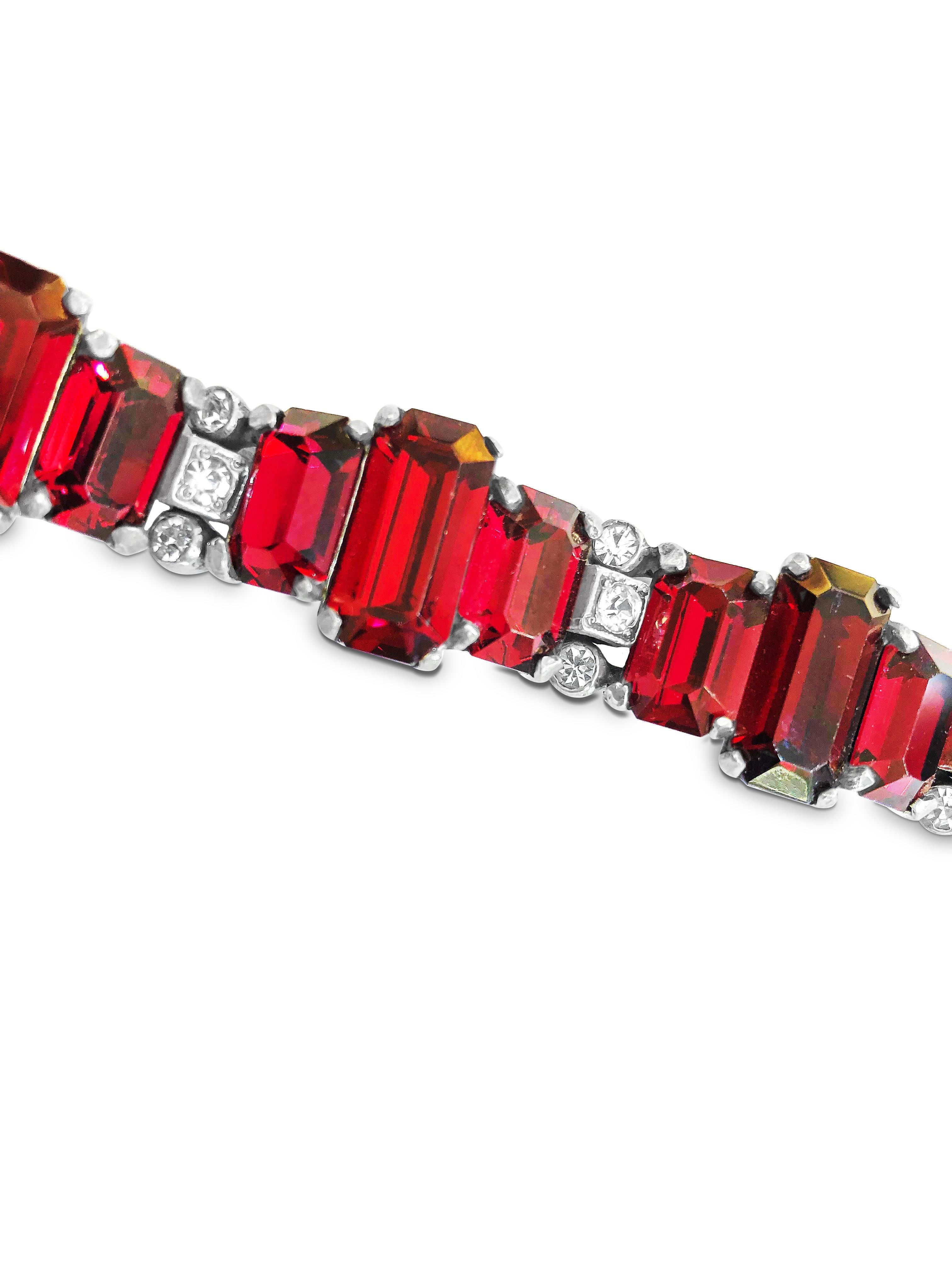 Eisenberg
Vintage 
Length= 6 1/2 inches
Width= 1/2 inches 
Red stone sizes=  16mm x 8mm
Stone reds 11mm x 8mm 