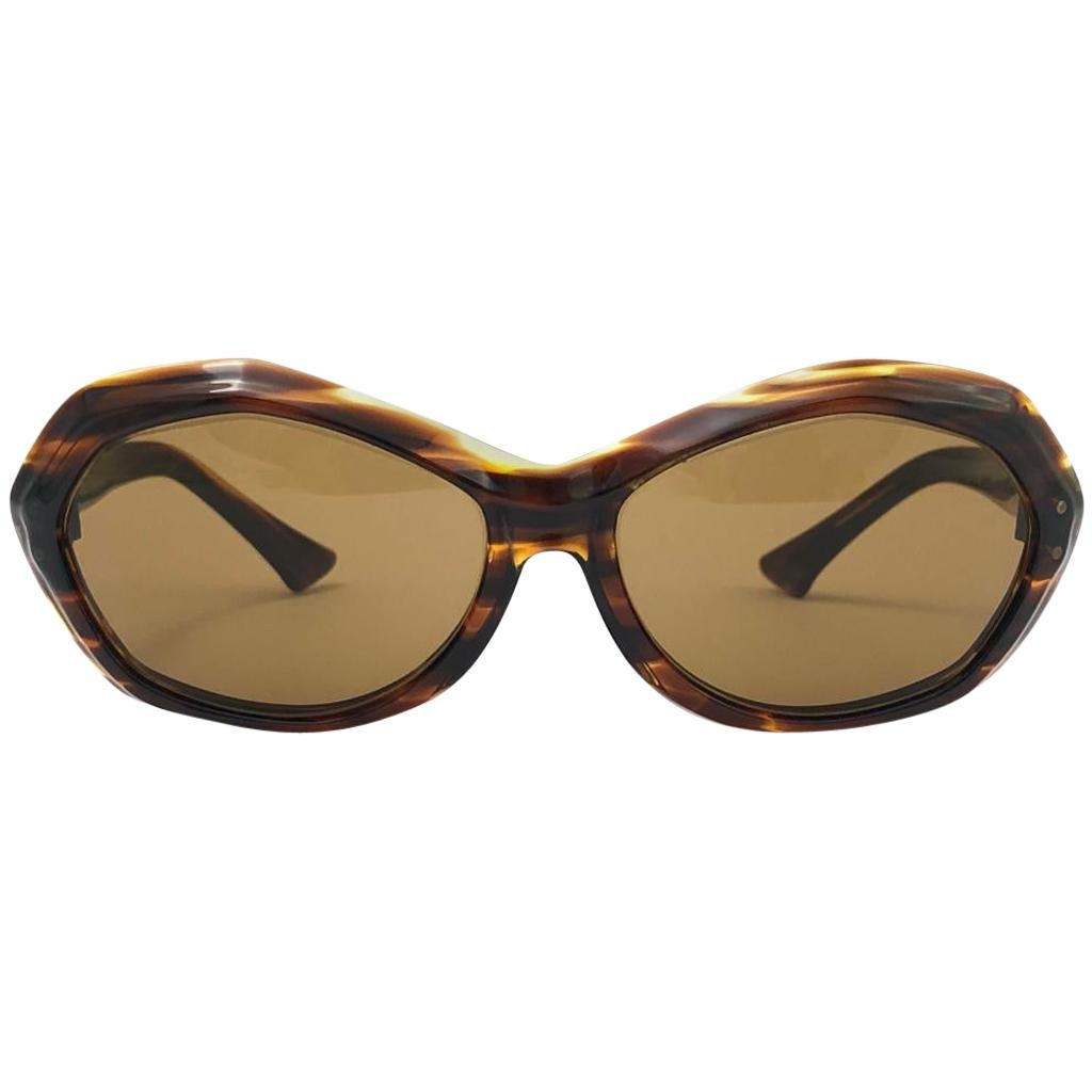 Pierre Marly - Lunettes de soleil vintage surdimensionnées, avant-gardistes et rares, en nickel, années 1960 en vente