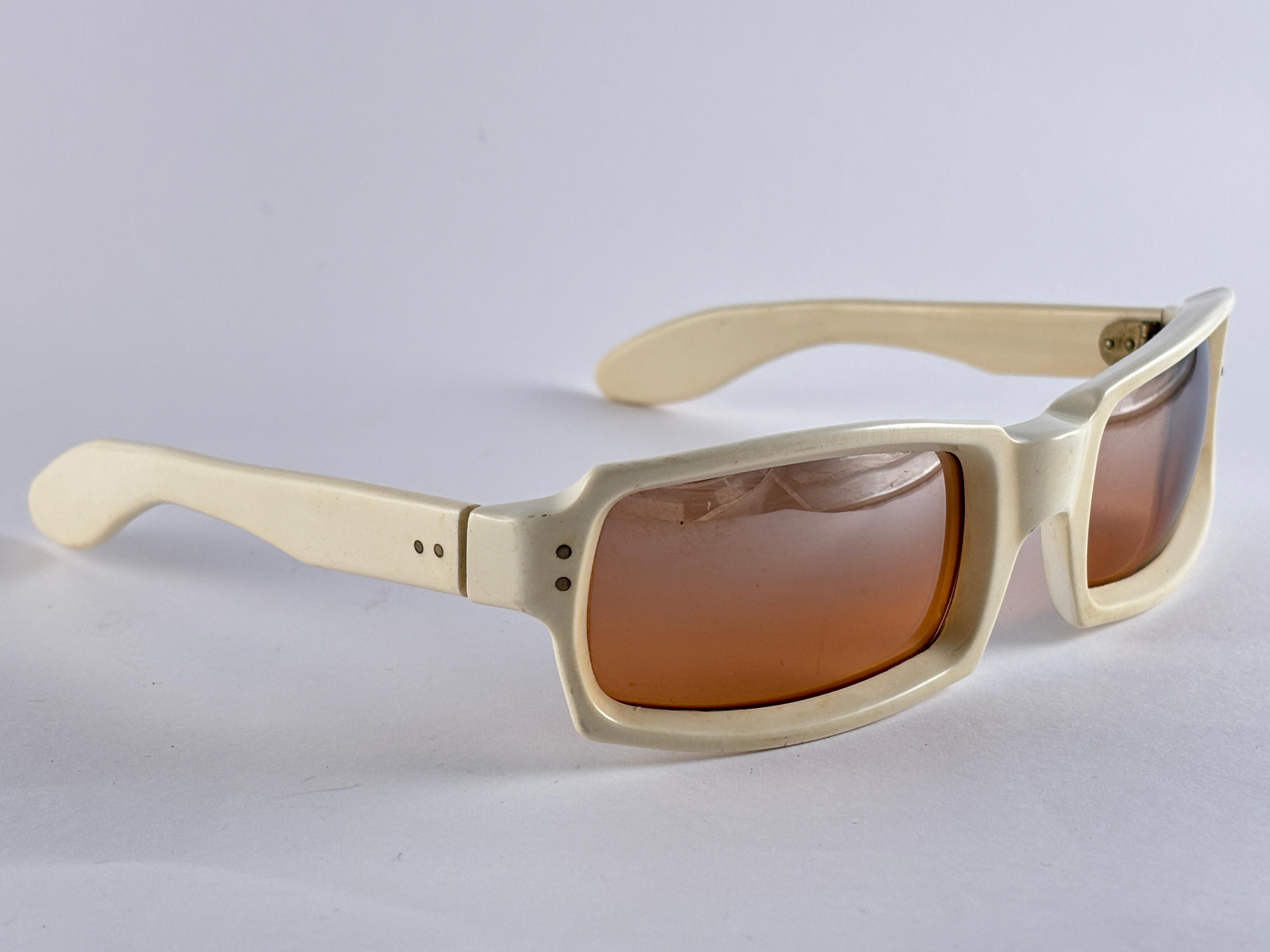 Lunettes de soleil Vintage Rare Pierre Marly Sophia Sport Avantgarde 1952 en vente 1