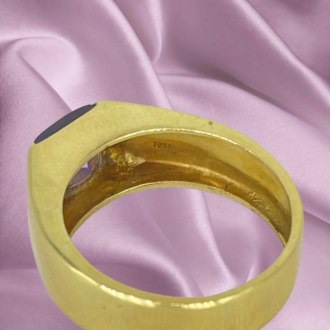 Vintage Rare Squared Cabochon Cut Amethyst Gemstone Earrings and Ring Set 18k In Excellent Condition For Sale In Miami, FL