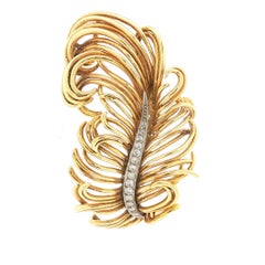 Vintage Rare Tiffany & Co. 18K Mid-Century Plumed Feather Brooch w/Diamond Spine