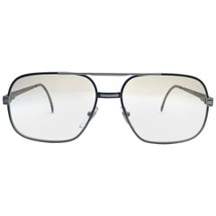 Rare lunettes de soleil vintage Tura grises mattes à monture réglable, 1970