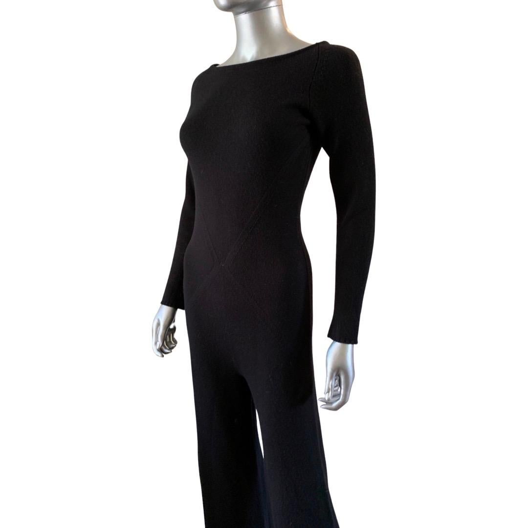 Women's Vintage Rare Valentino Jumpsuit in Black Wool & Cashmere Italy Size M For Sale