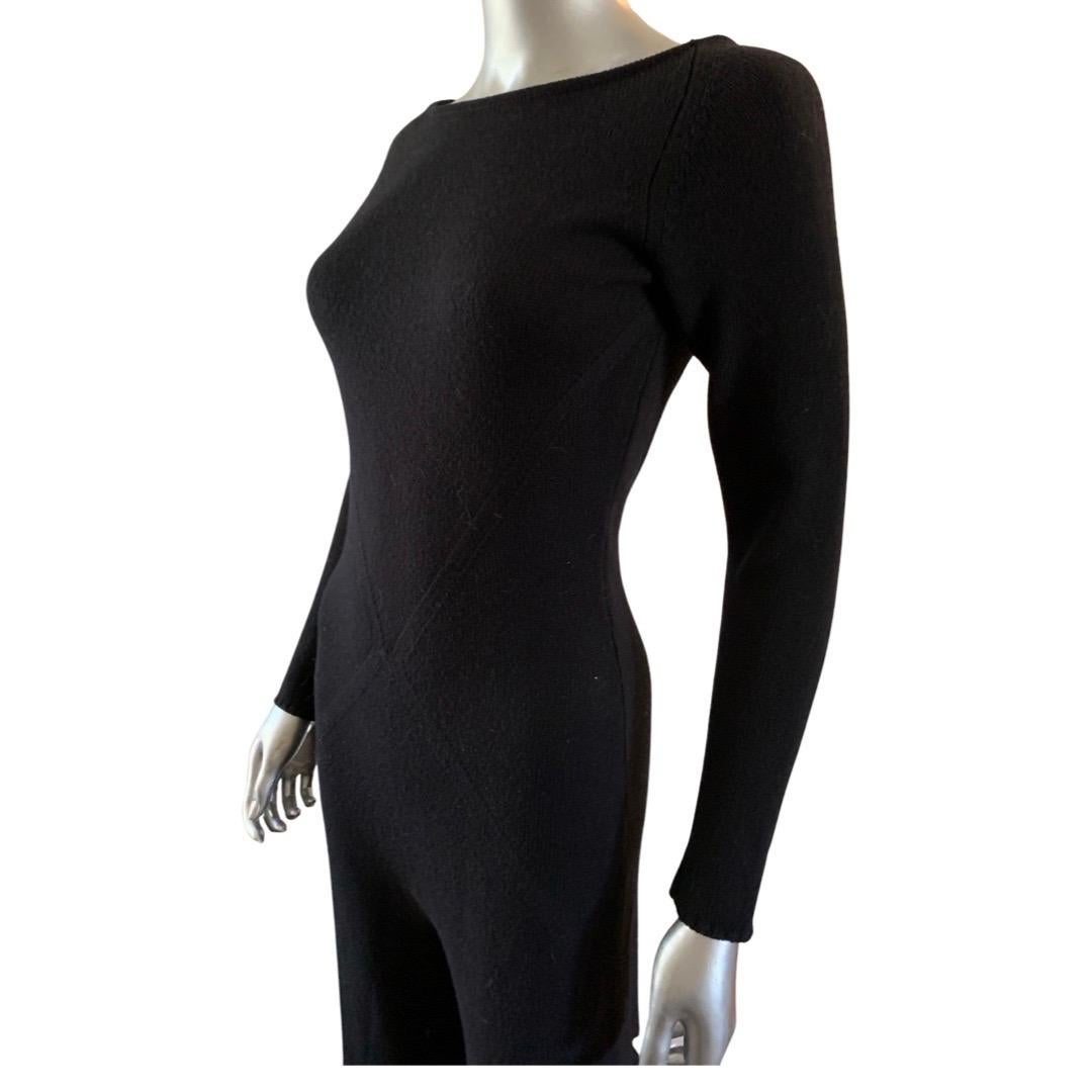 Vintage Rare Valentino Jumpsuit in Black Wool & Cashmere Italy Size M For Sale 3