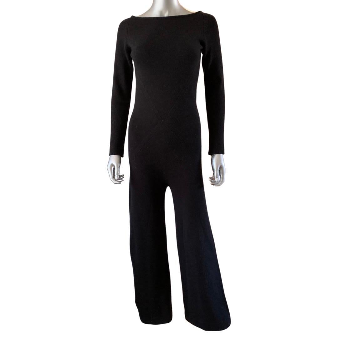 Vintage Rare Valentino Jumpsuit in Black Wool & Cashmere Italy Size M For Sale 5