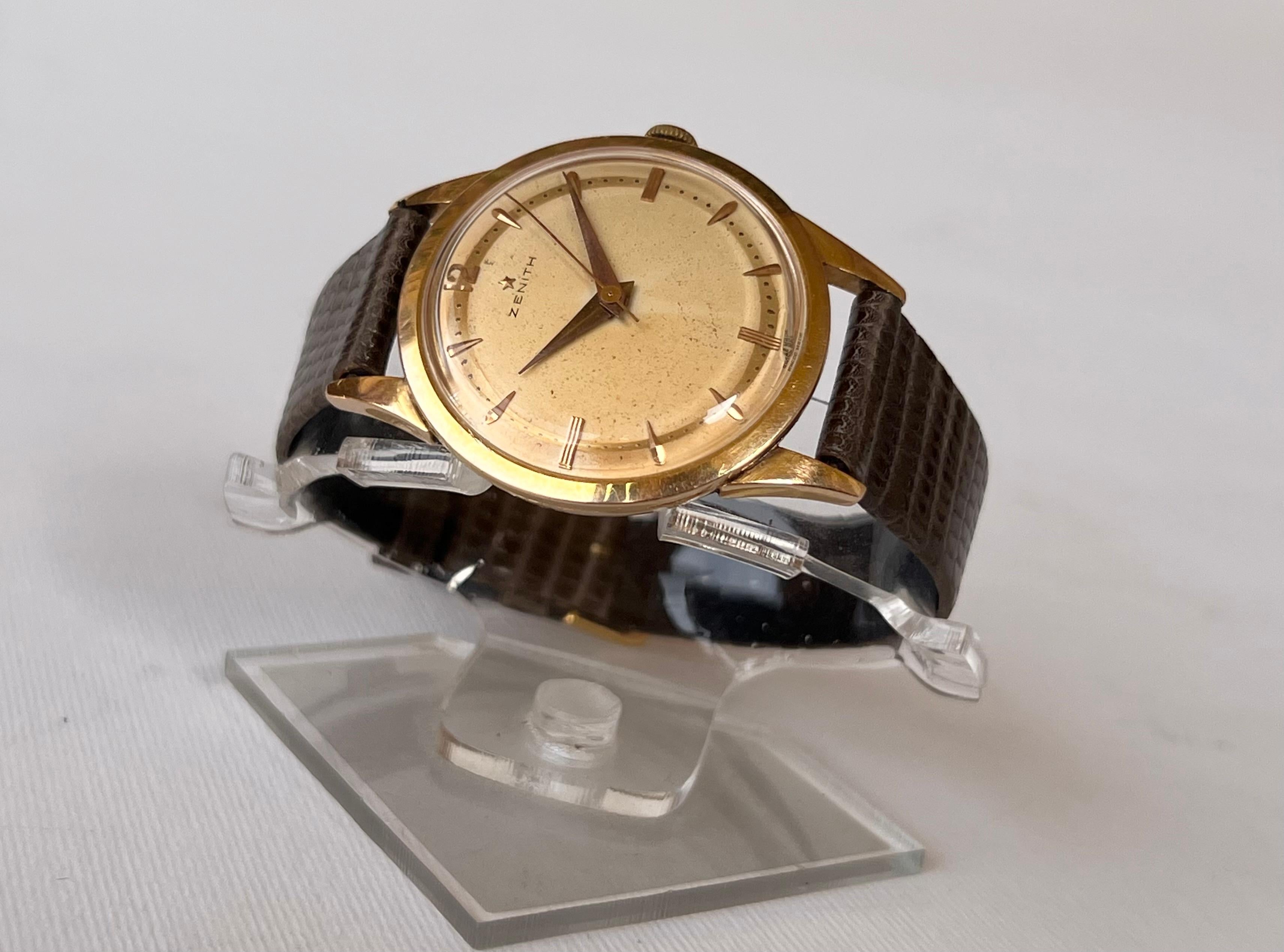 Vintage Rare Zenith Star Mechnical Bumper 80 microns Cal 120 cas Men's Watch 6