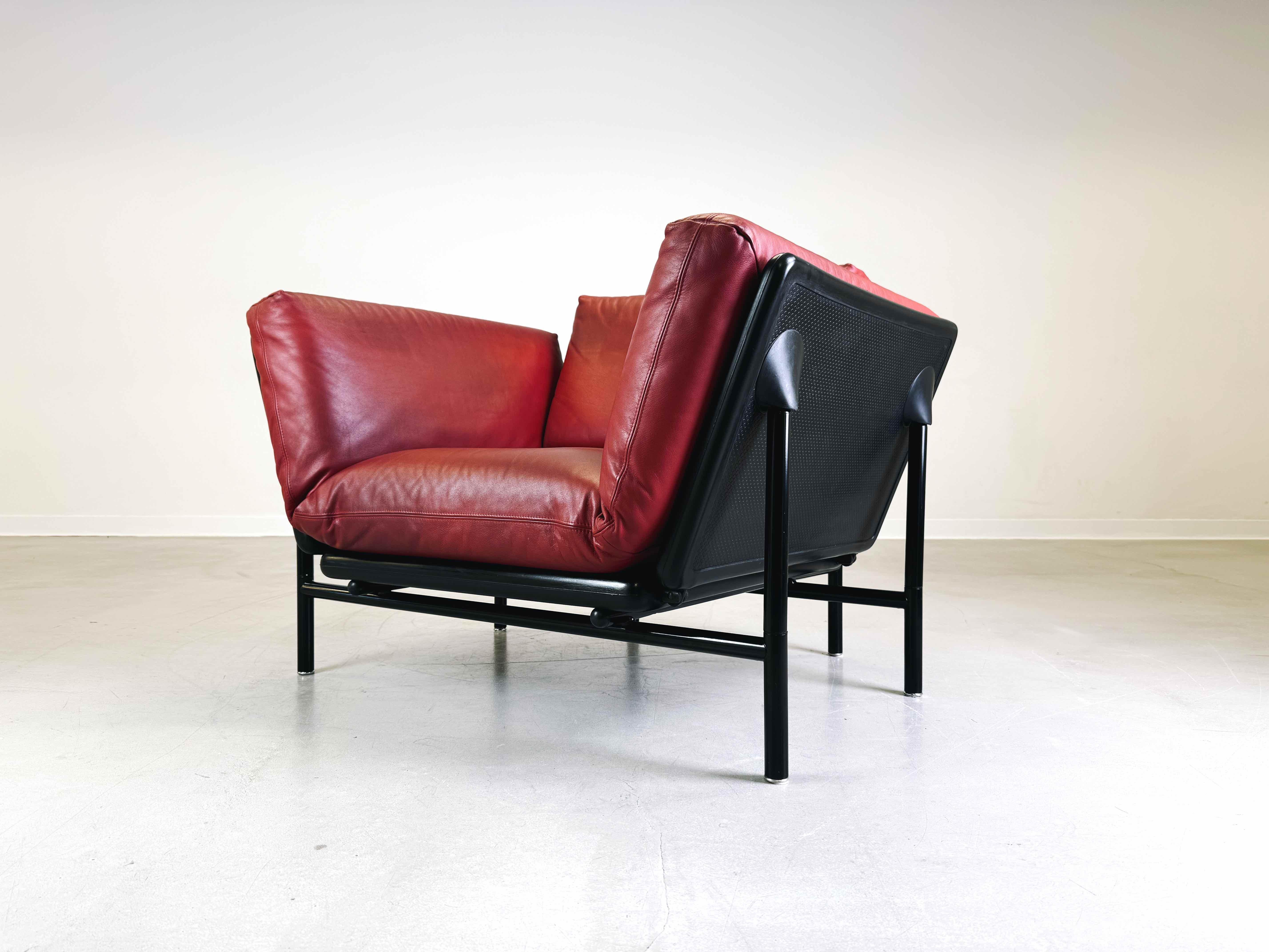 Vintage Rataplan armchair Dema Roberto Tapinassi leather red black In Good Condition In Berlin, DE