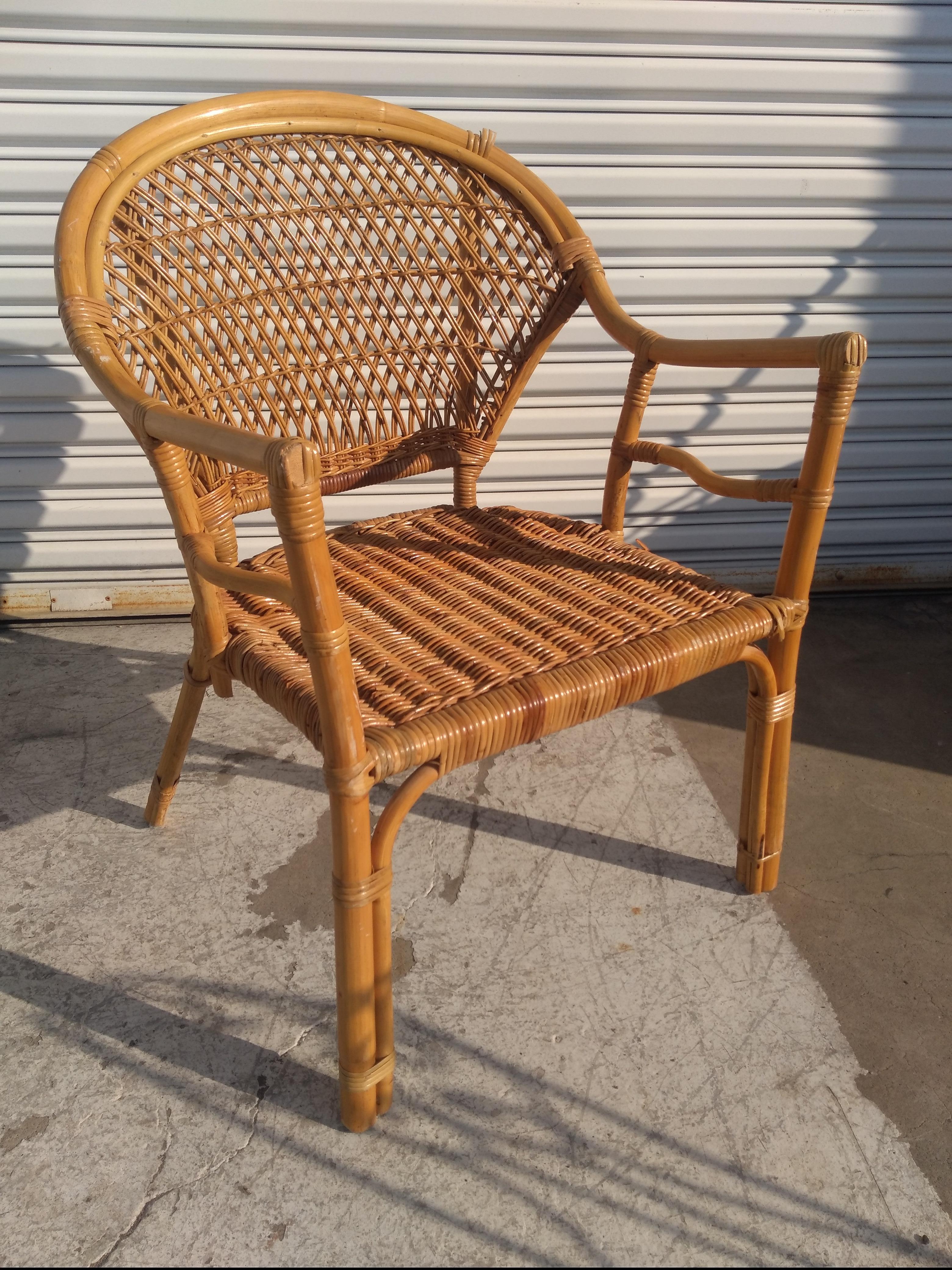 Fauteuil Boho Chic vintage en rotin et bambou avec coussin en vente 1