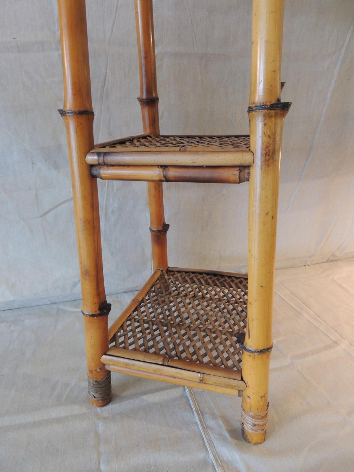 Vintage Rattan and Bamboo Three Tiers Étagère In Good Condition In Oakland Park, FL