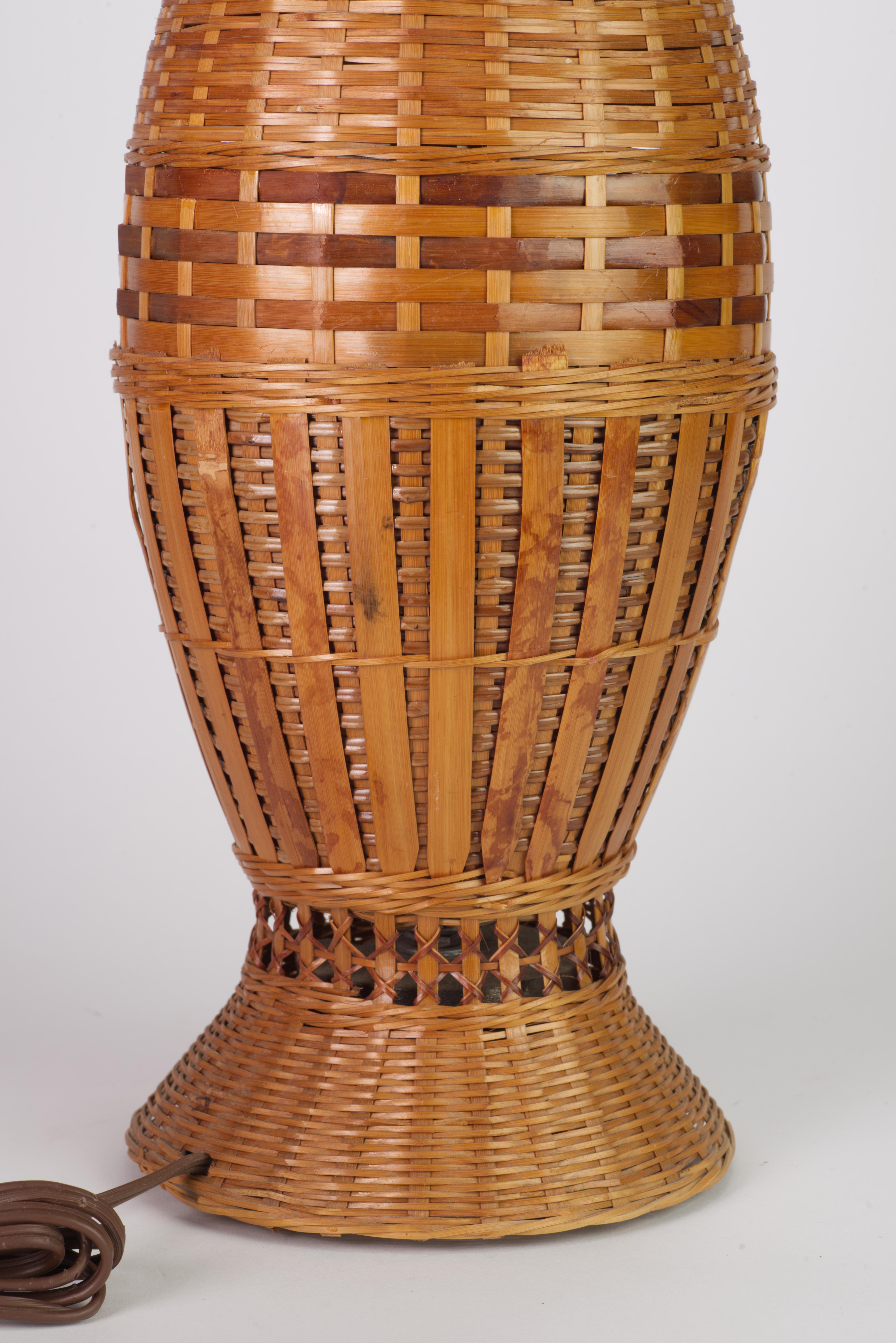 Wicker Vintage Rattan and Bronze Organic Modern Table Lamp For Sale