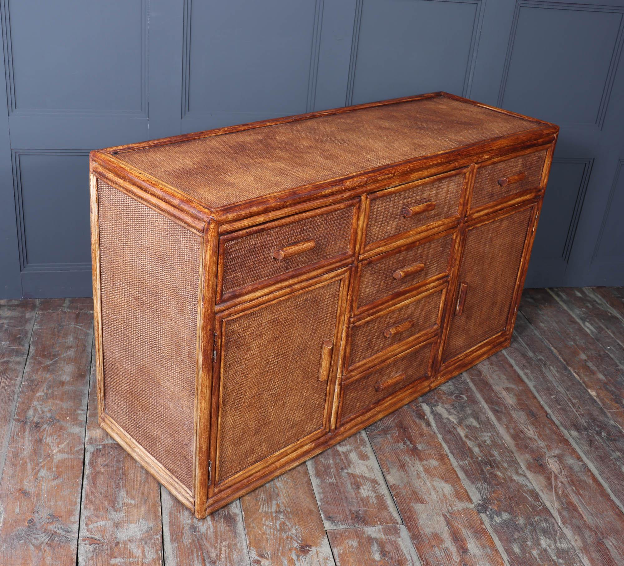 Credenza vintage in rattan e finto bambù In condizioni buone in vendita a Paddock Wood Tonbridge, GB