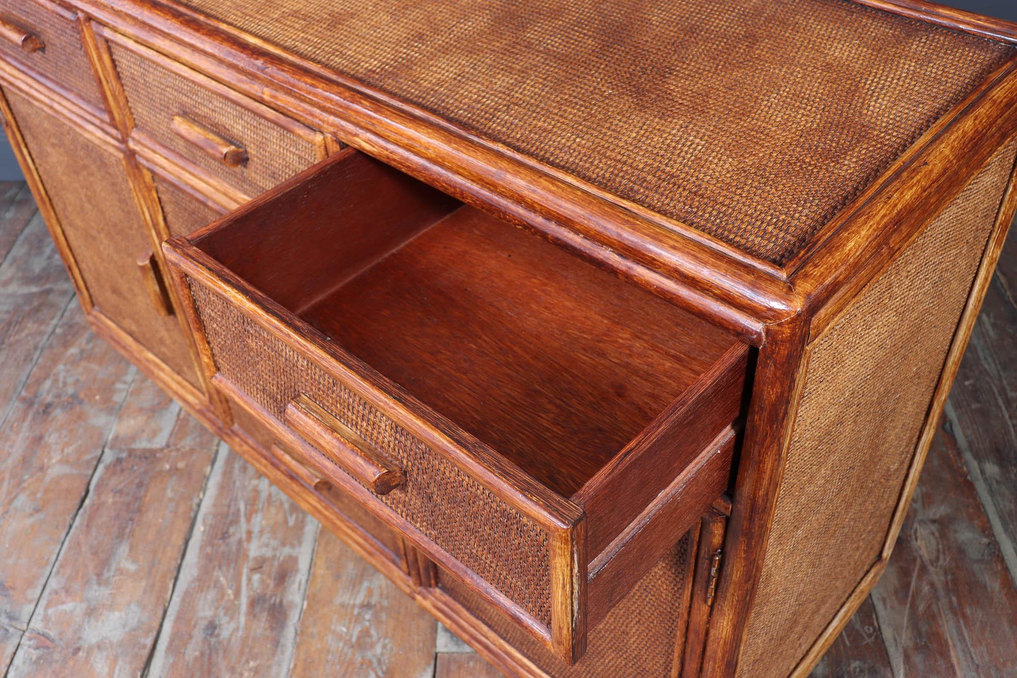 Credenza vintage in rattan e finto bambù in vendita 2