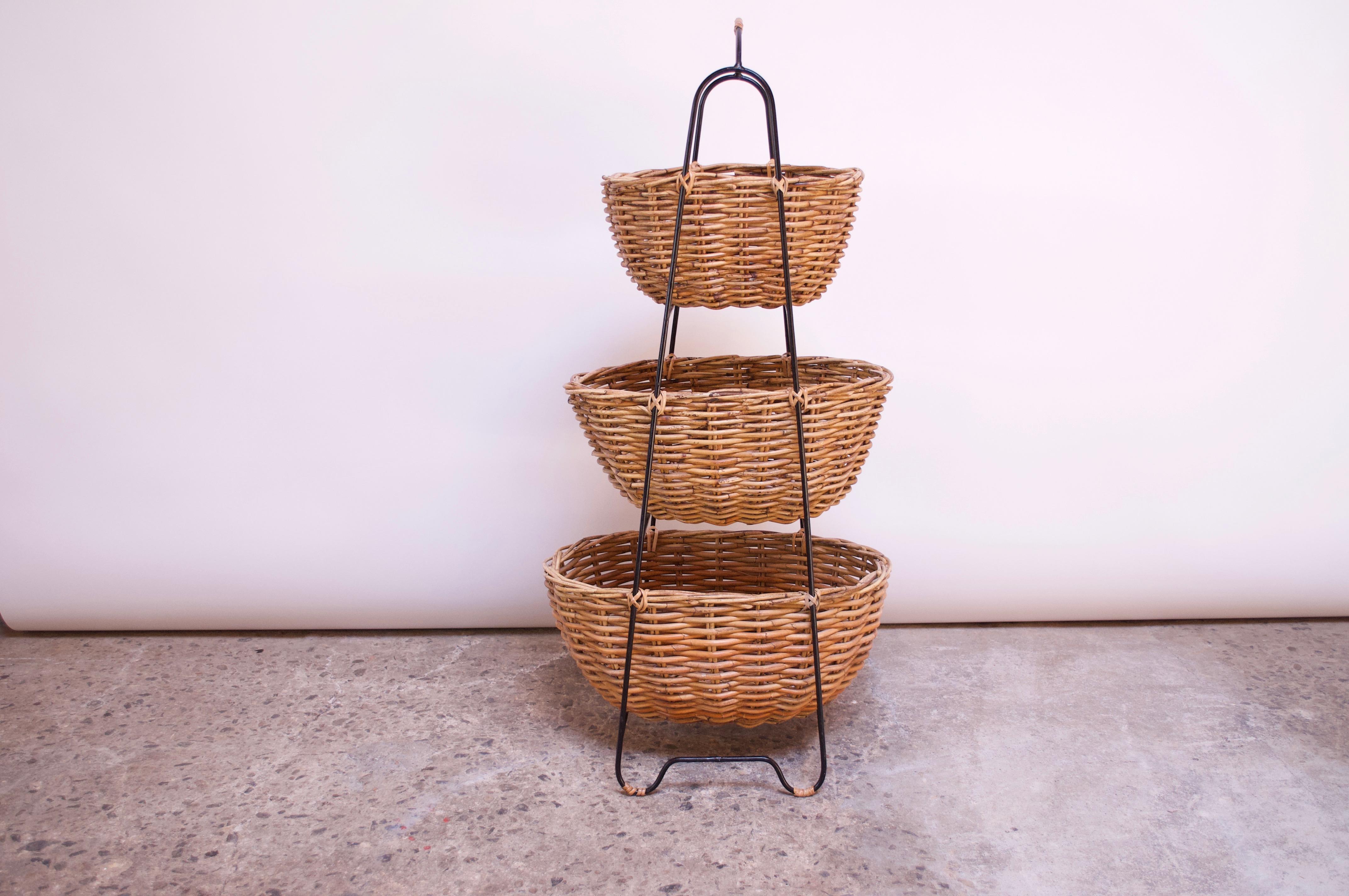 tiered wicker basket stand