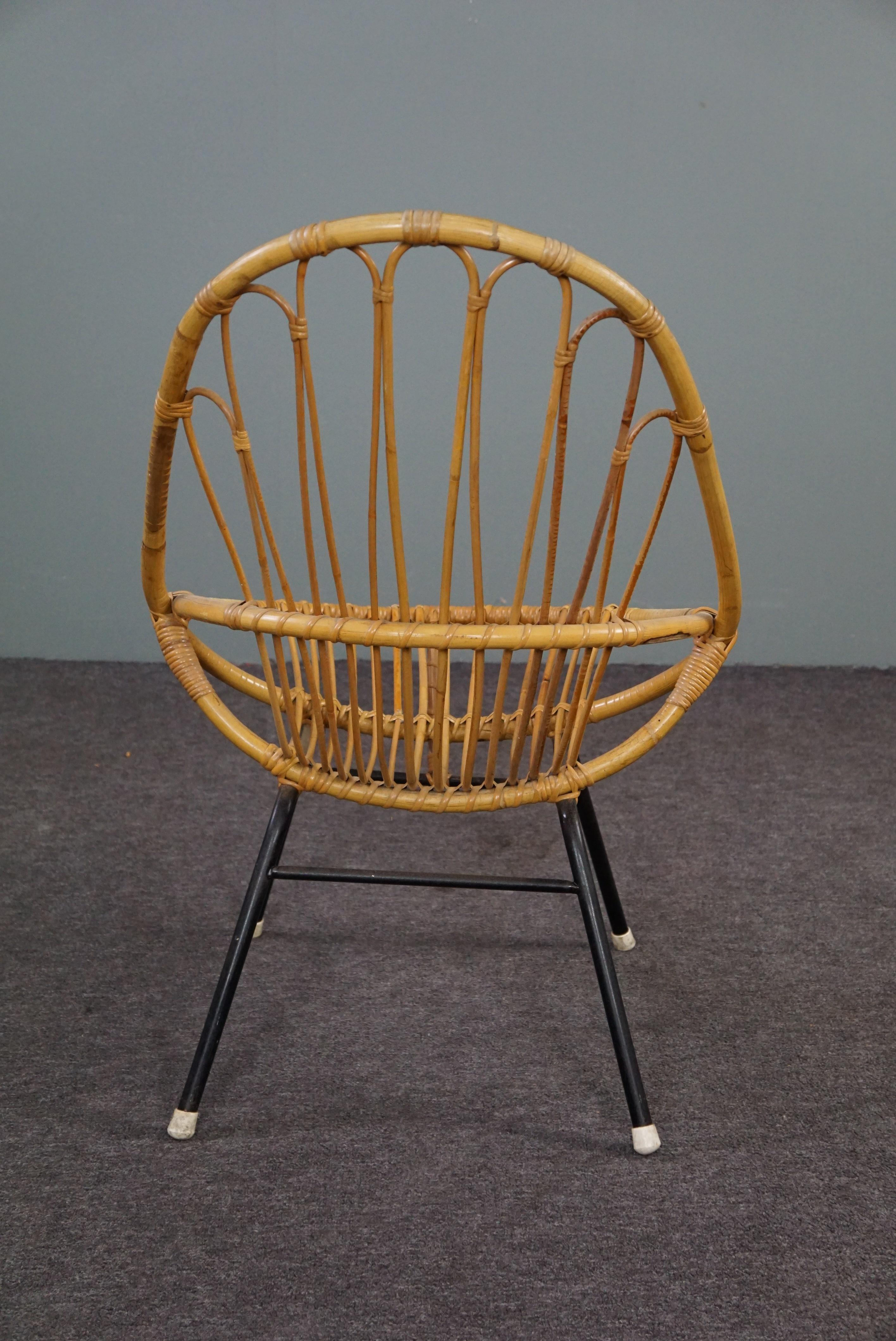 Vintage rattan armchair, Dutch Design, 1950 In Good Condition For Sale In Harderwijk, NL