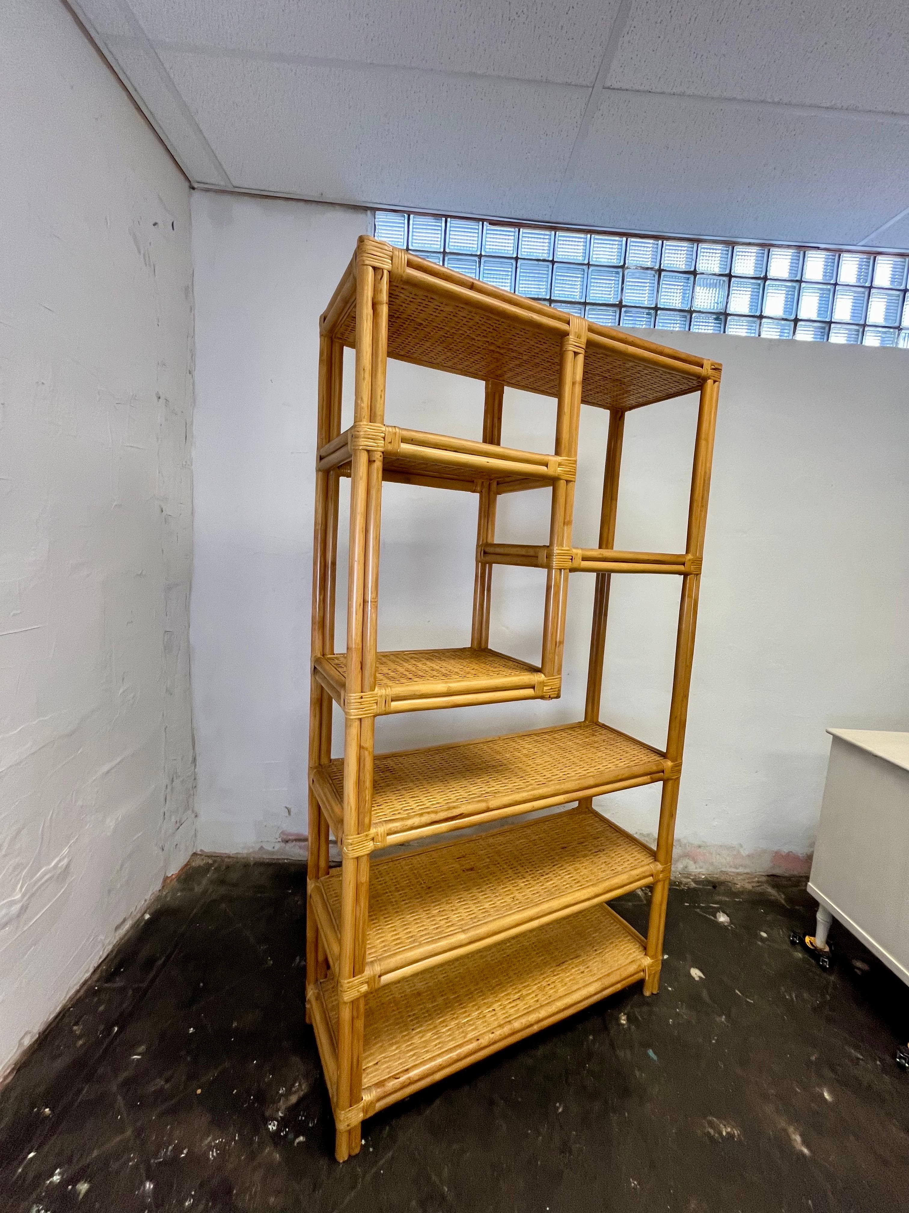 Estantería vintage de ratán y bambú Desconocido en venta
