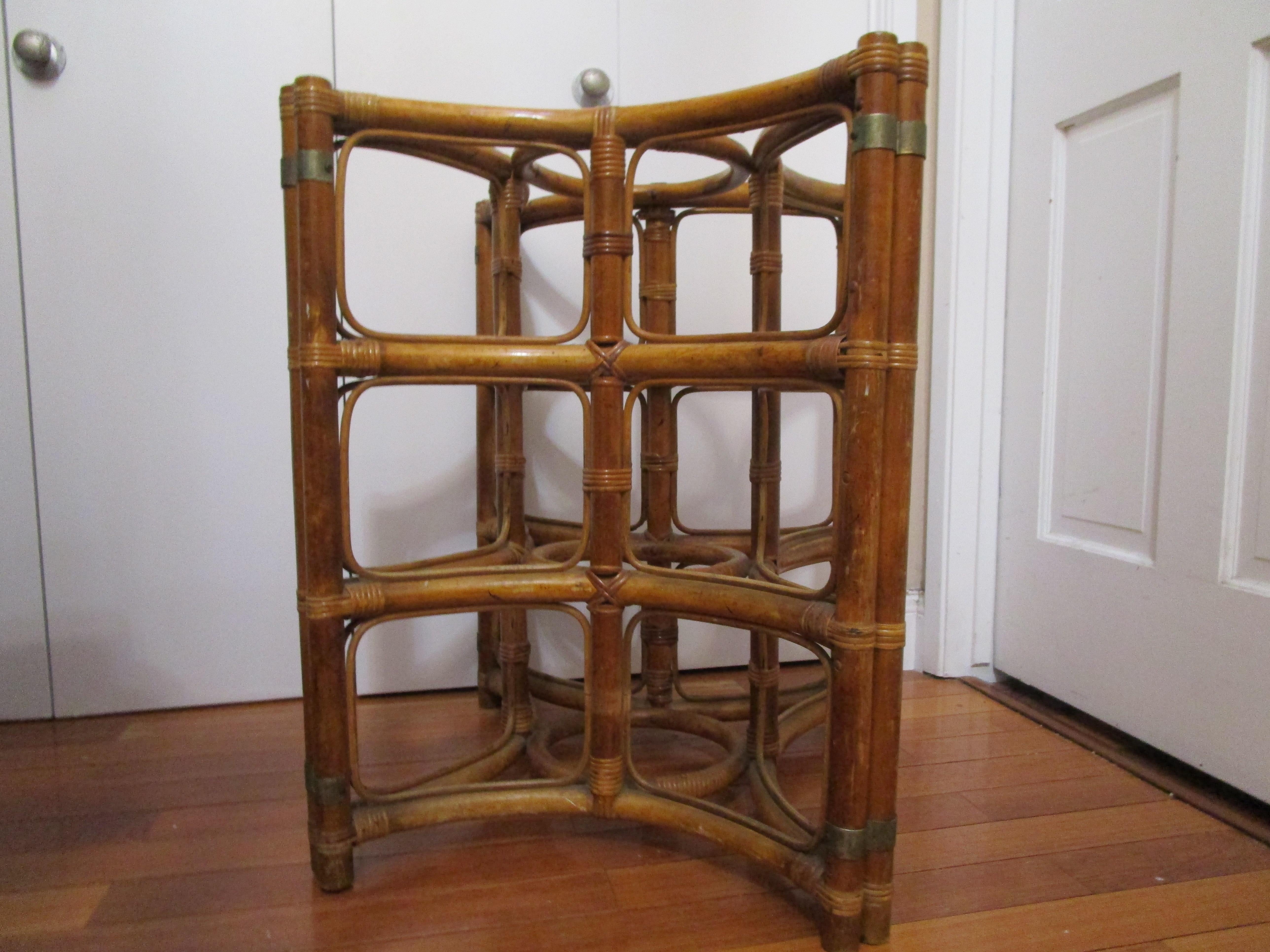 Vintage Rattan Bamboo Table Base in Star Shape for Four Chairs For Sale 2