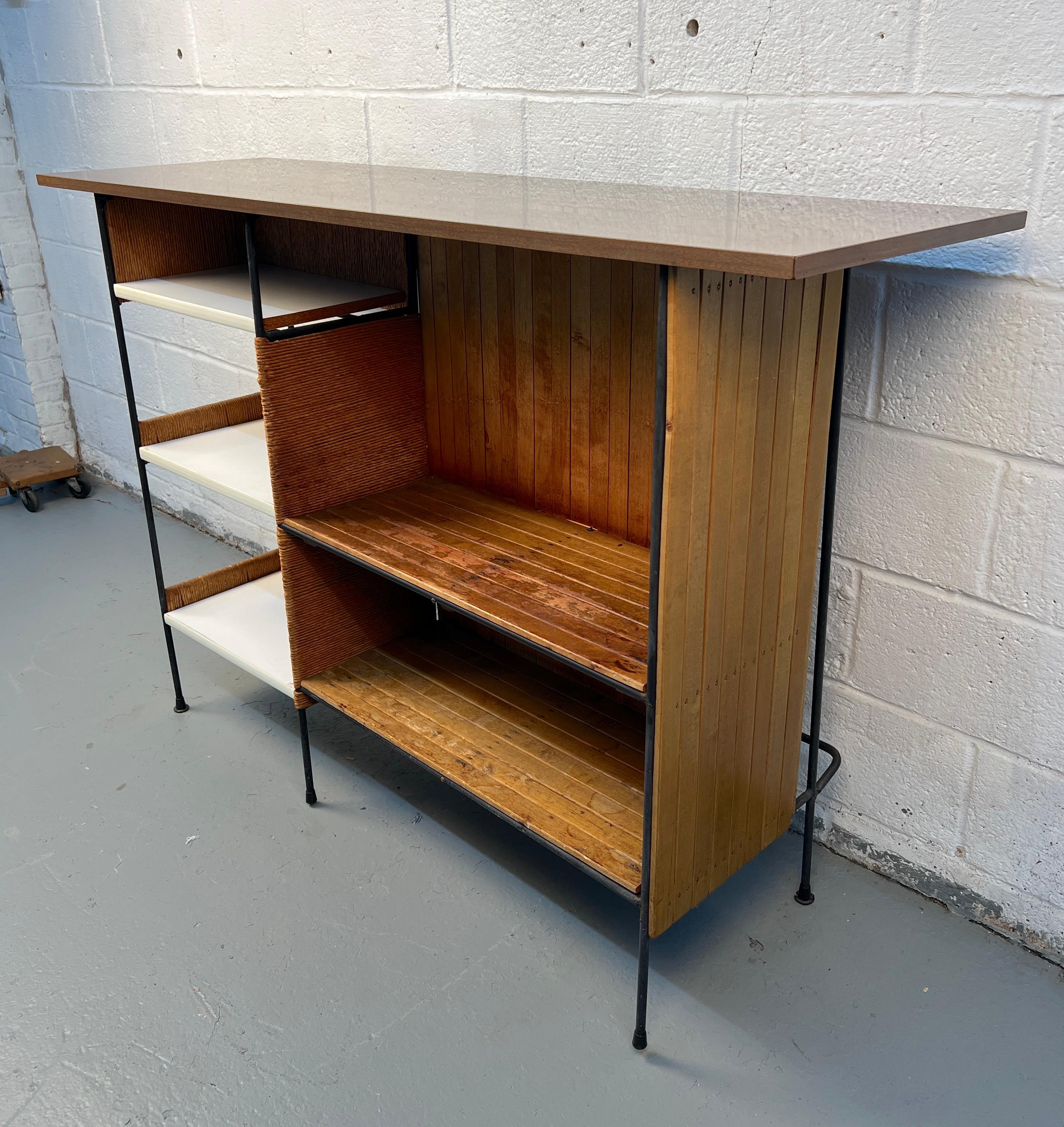 Set de bar vintage en rotin par Arthur Umanoff en vente 1