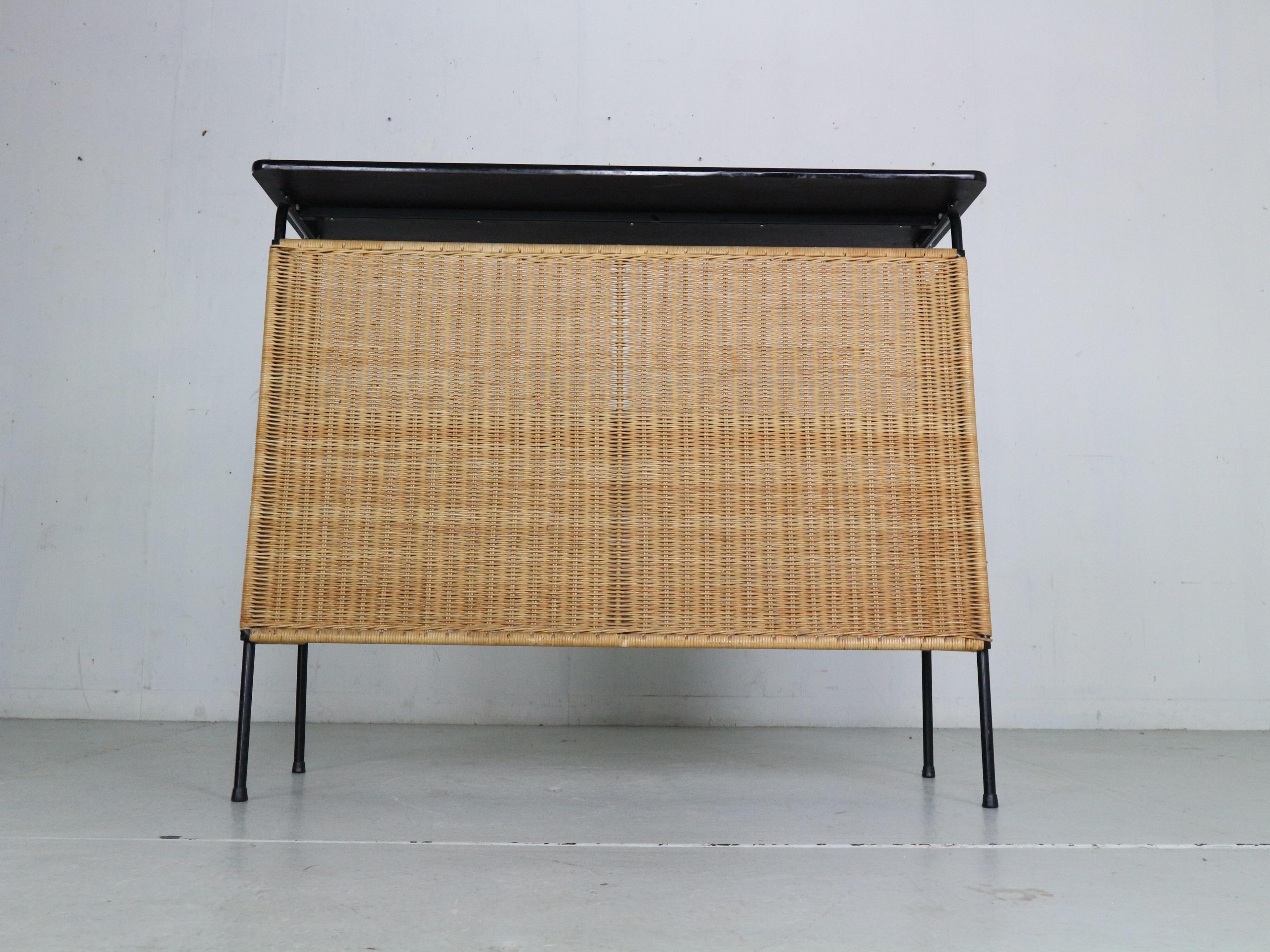  Vintage Rattan Bar Set By Rohe Noordwolde, 1960 Netherlands In Good Condition In The Hague, NL