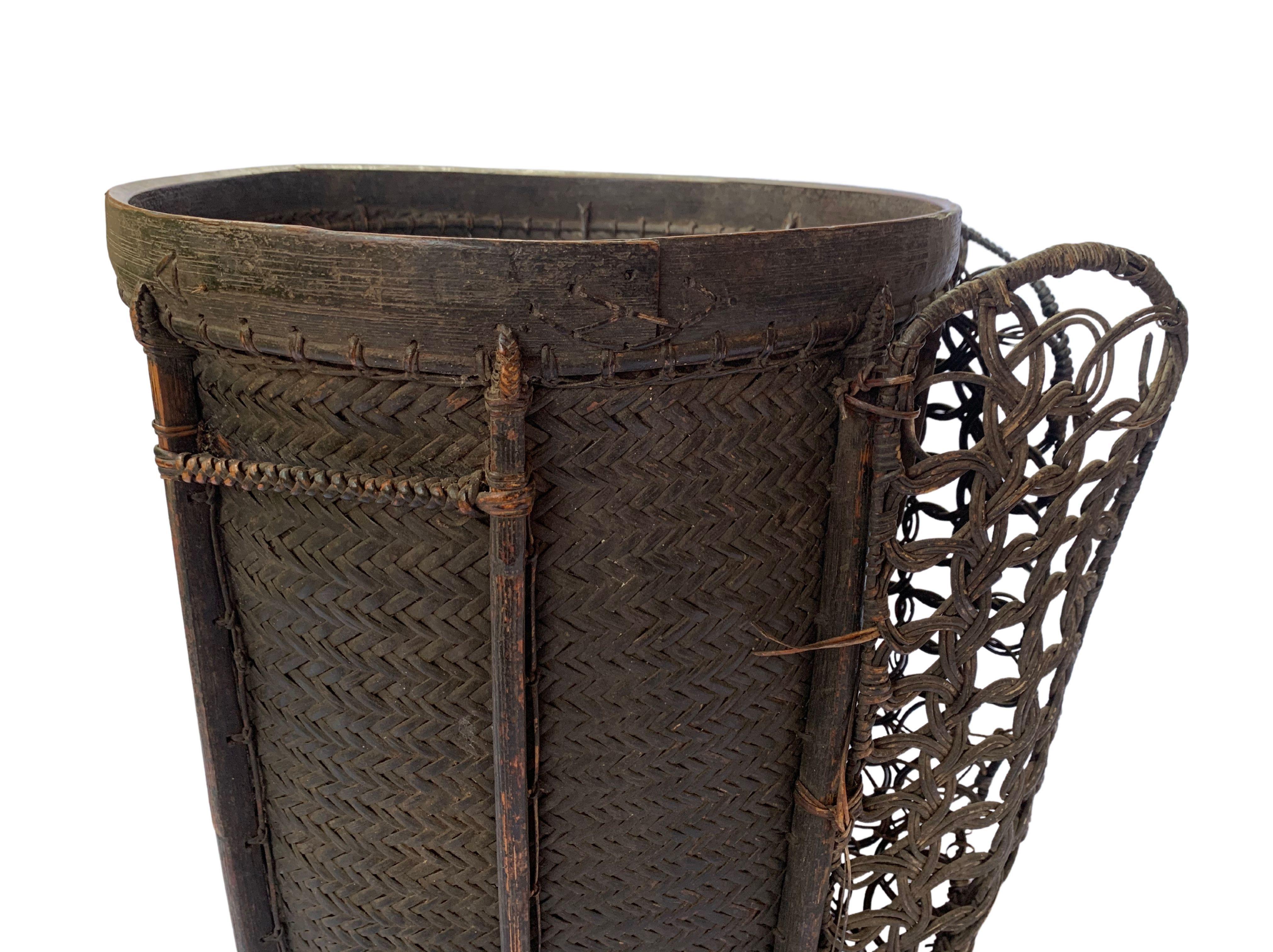 Other Vintage Rattan Basket Dayak Tribe Hand-Woven from Kalimantan, Borneo For Sale