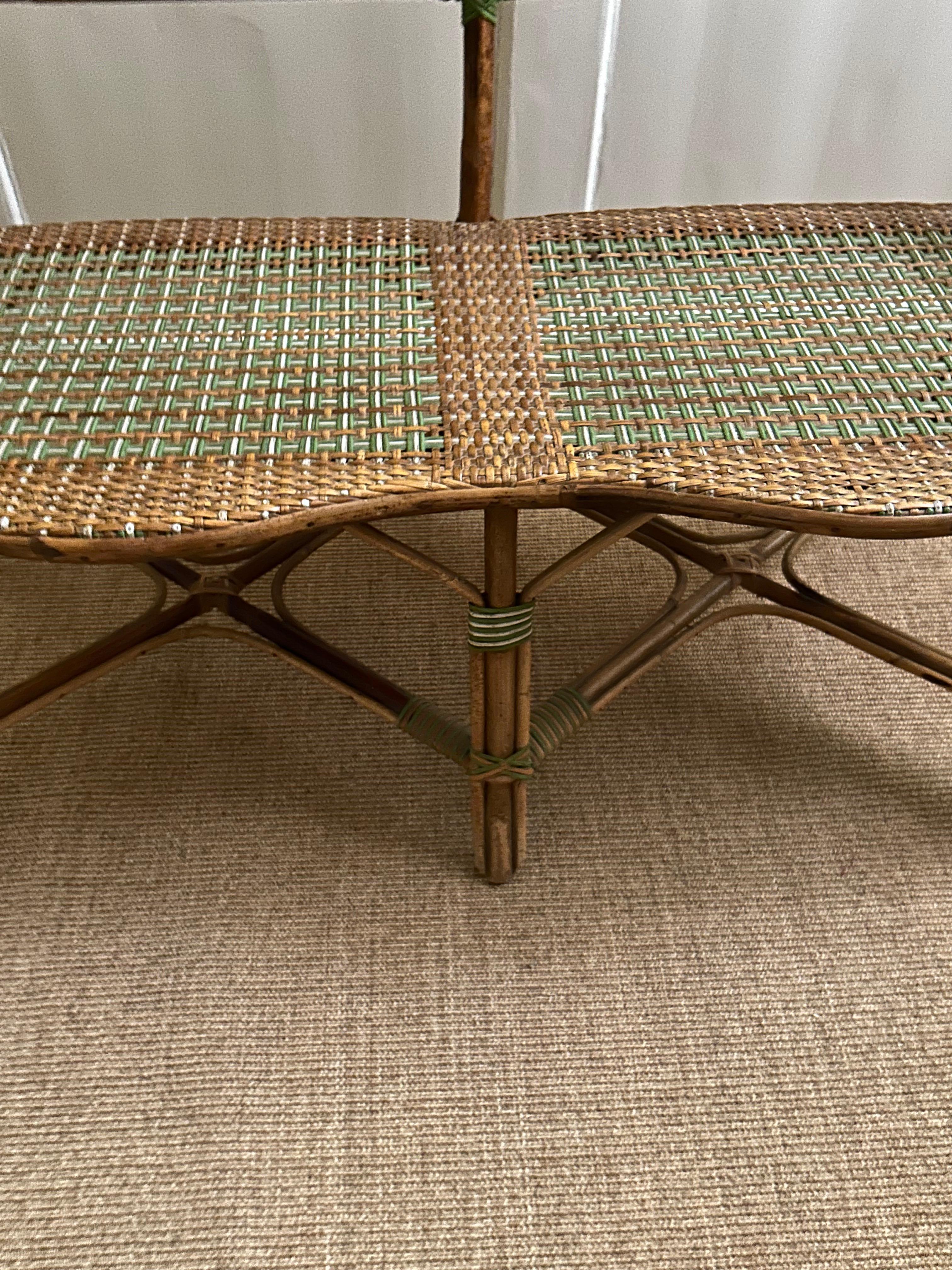Vintage Rattan Bench with Elegant Woven Details in Green, France, 1930s For Sale 4