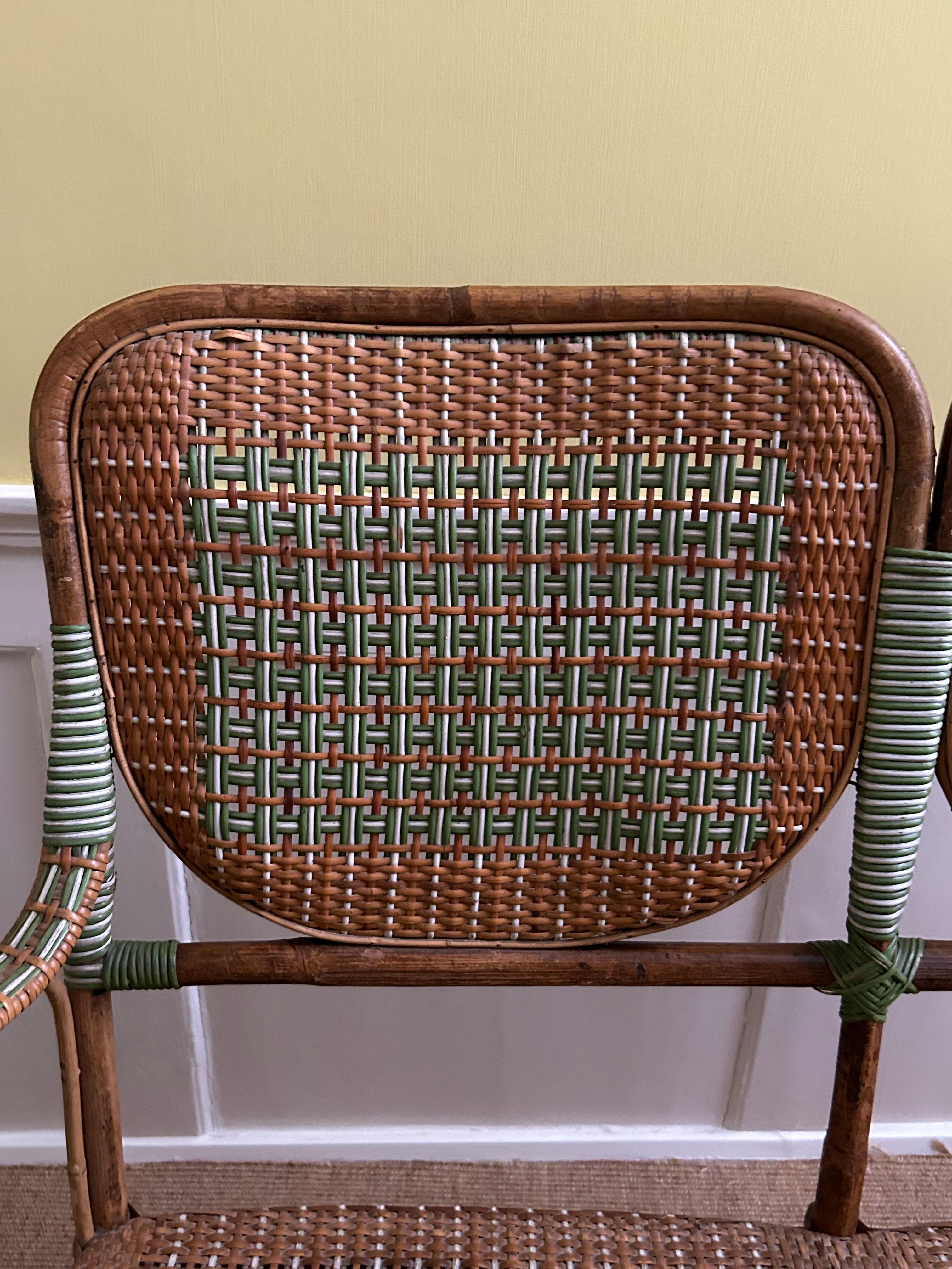 Vintage Rattan Bench with Elegant Woven Details in Green, France, 1930s For Sale 2