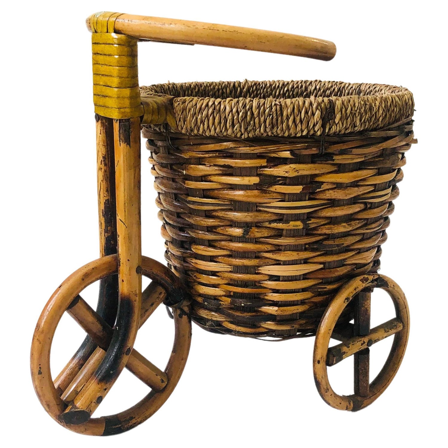 Flat Basket - 174 For Sale on 1stDibs  flat basket with handle, round flat  basket, large flat basket with handle