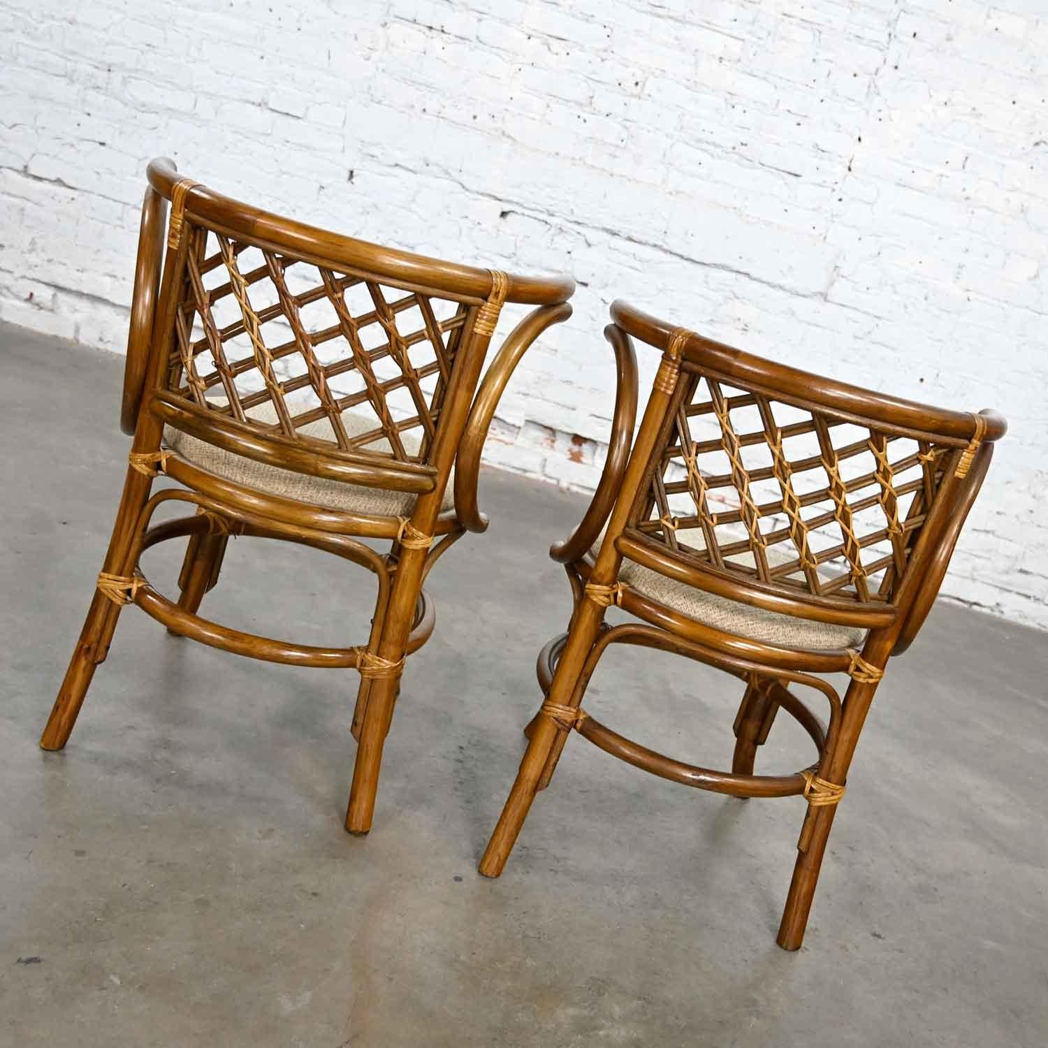 Vintage Rattan & Cane Pair of Side Chairs Woven Diamond Yoke Back Off-White Twee In Good Condition In Topeka, KS