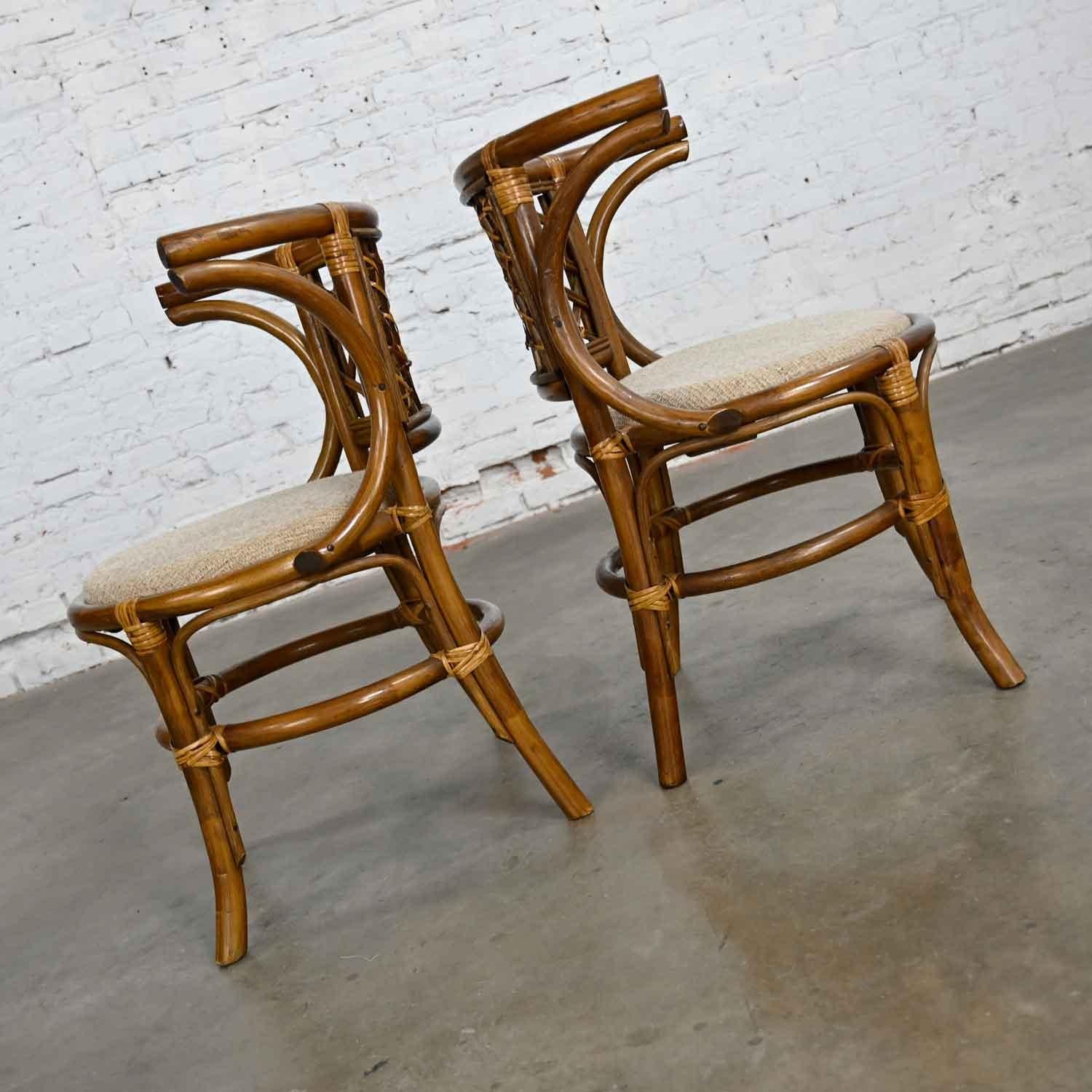 Vintage Rattan & Cane Pair of Side Chairs Woven Diamond Yoke Back Off-White Twee 3