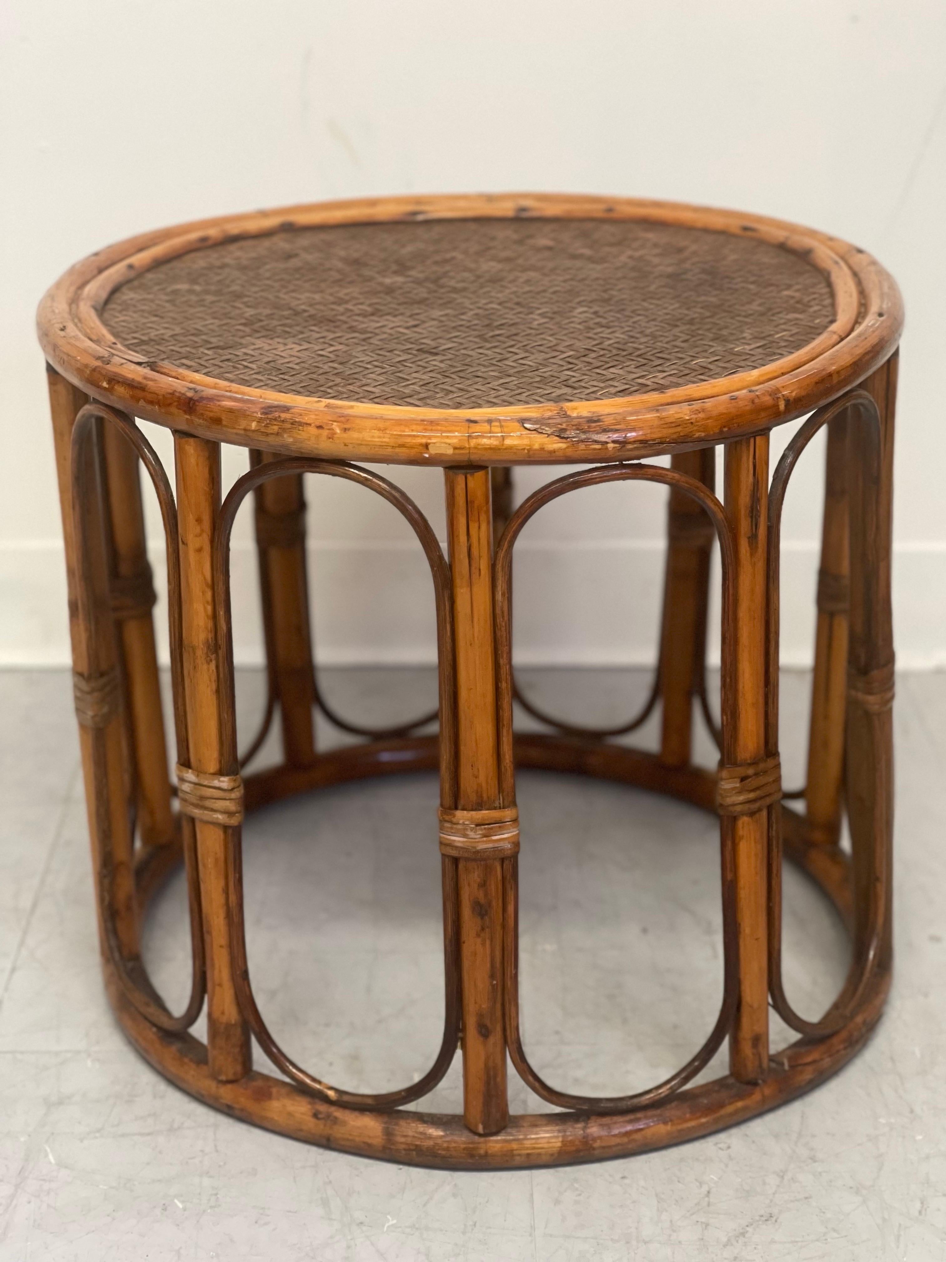 Vintage Rattan Caning Circular
Side Table For Sale 3