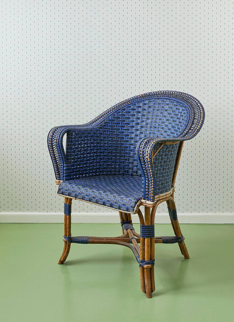 Frankreich, Anfang 20. Jahrhundert

Sessel aus blauem und schwarzem Rattan. 

H 89 x B 71 x T 62 cm