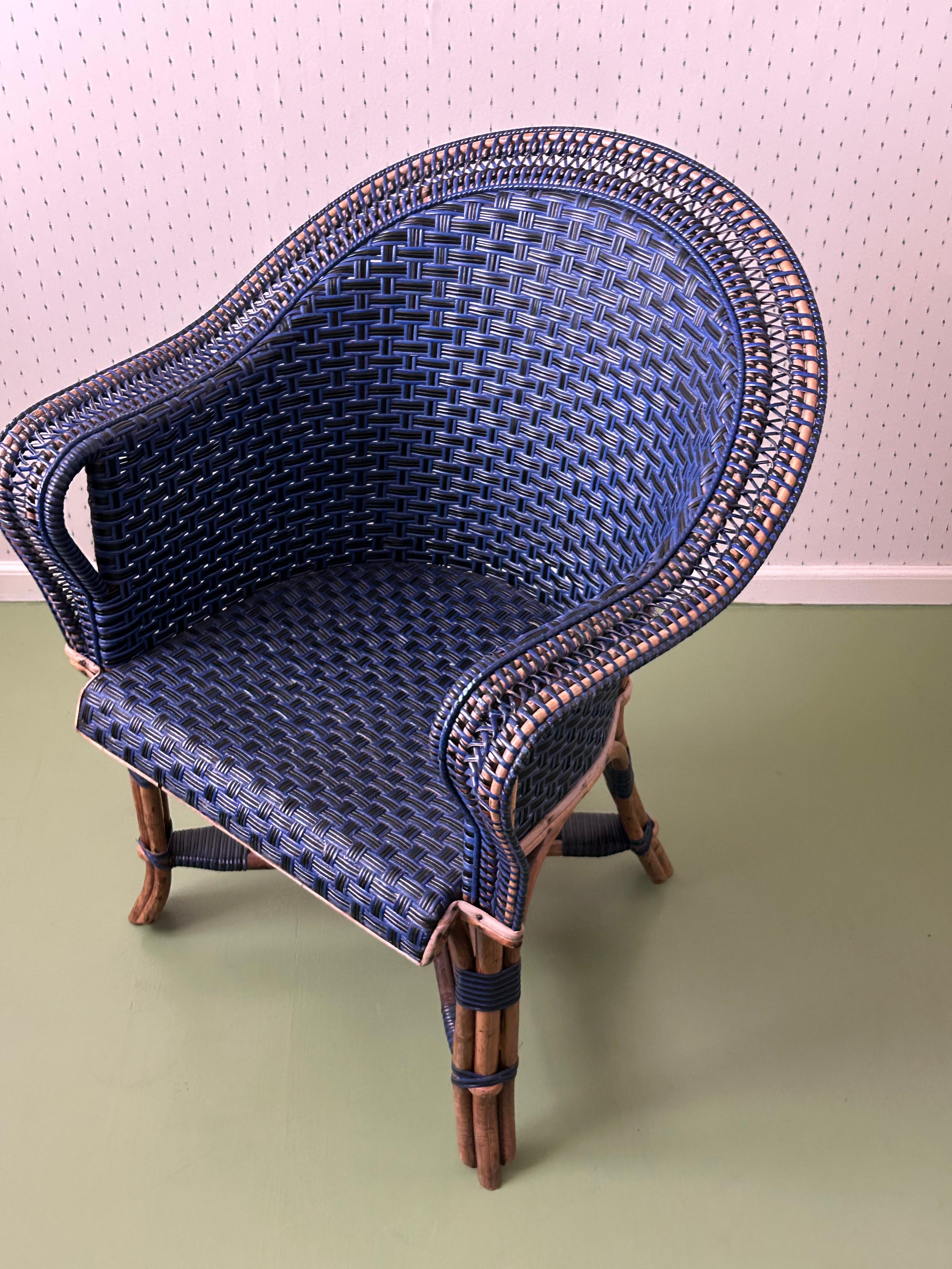 Rotin Chaise vintage en rotin noir et bleu, France, début du 20e siècle en vente