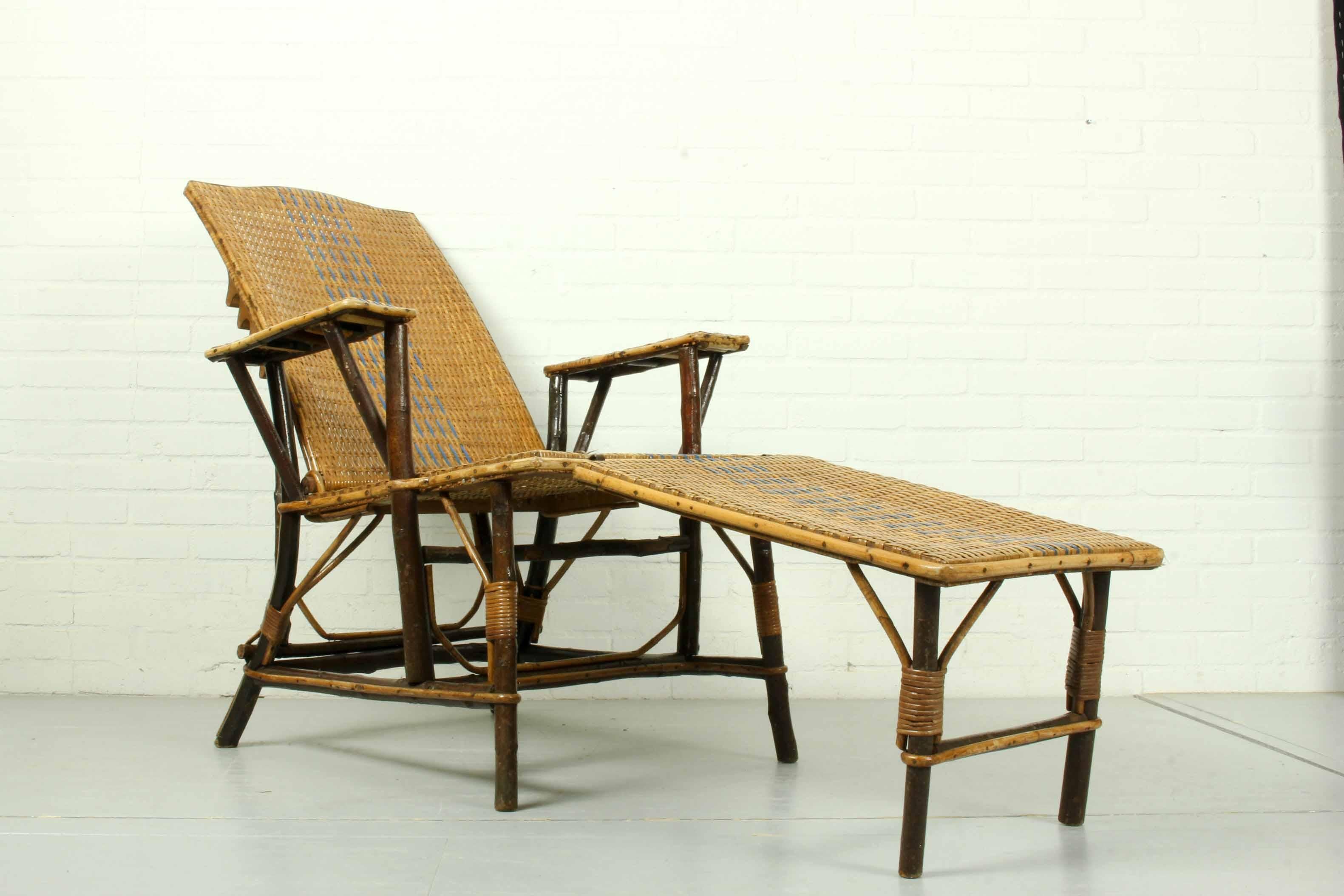 Early 20th Century Vintage Rattan Chaise Longue, ca 1920s