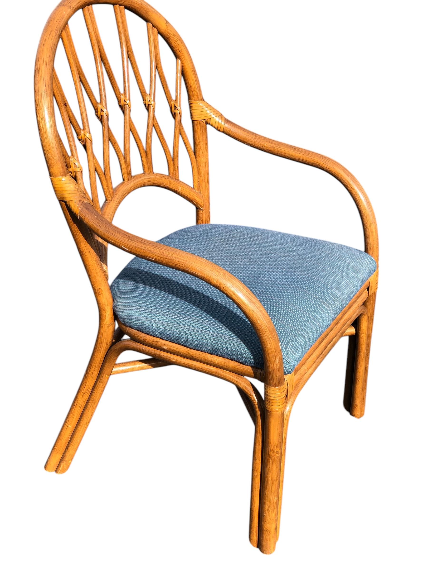 Set da pranzo in rattan d'epoca con sei sedie attribuito a McGuire in vendita 7