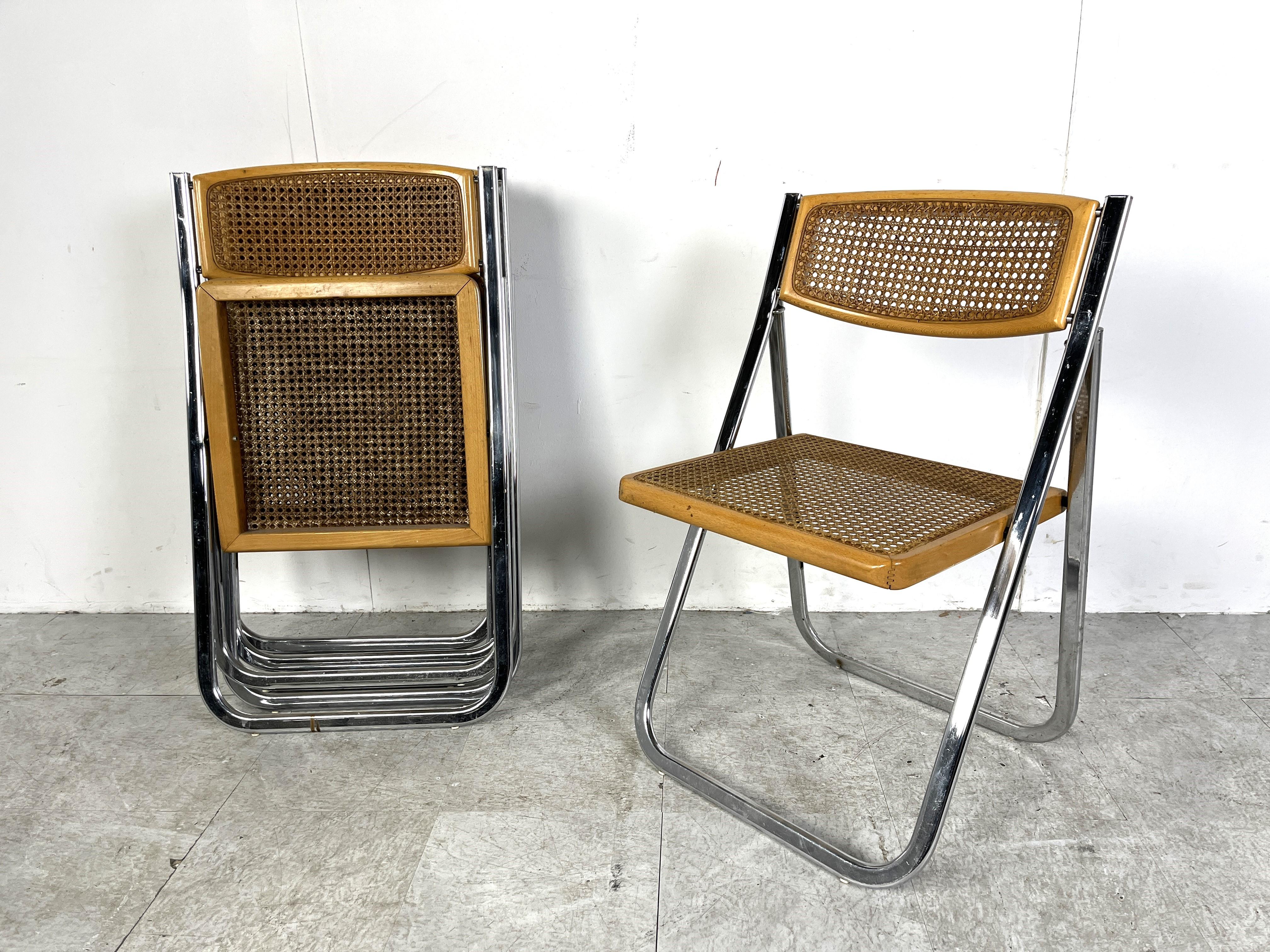 Sedie pieghevoli in rattan vintage, anni '70 - set da 4 In condizioni buone in vendita a Leuven, Vlaams Gewest