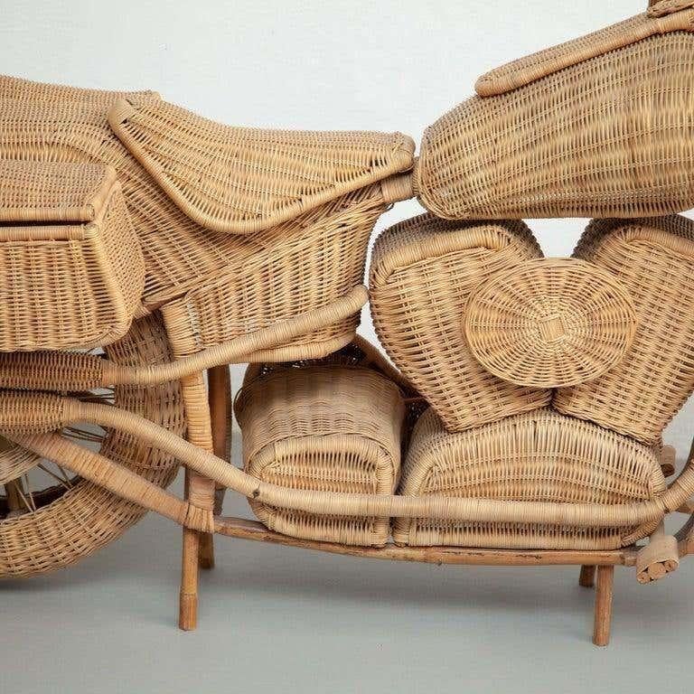 Vintage Rattan Harley Motorbike, Real Size, Spain, circa 1970 In Good Condition For Sale In Barcelona, Barcelona