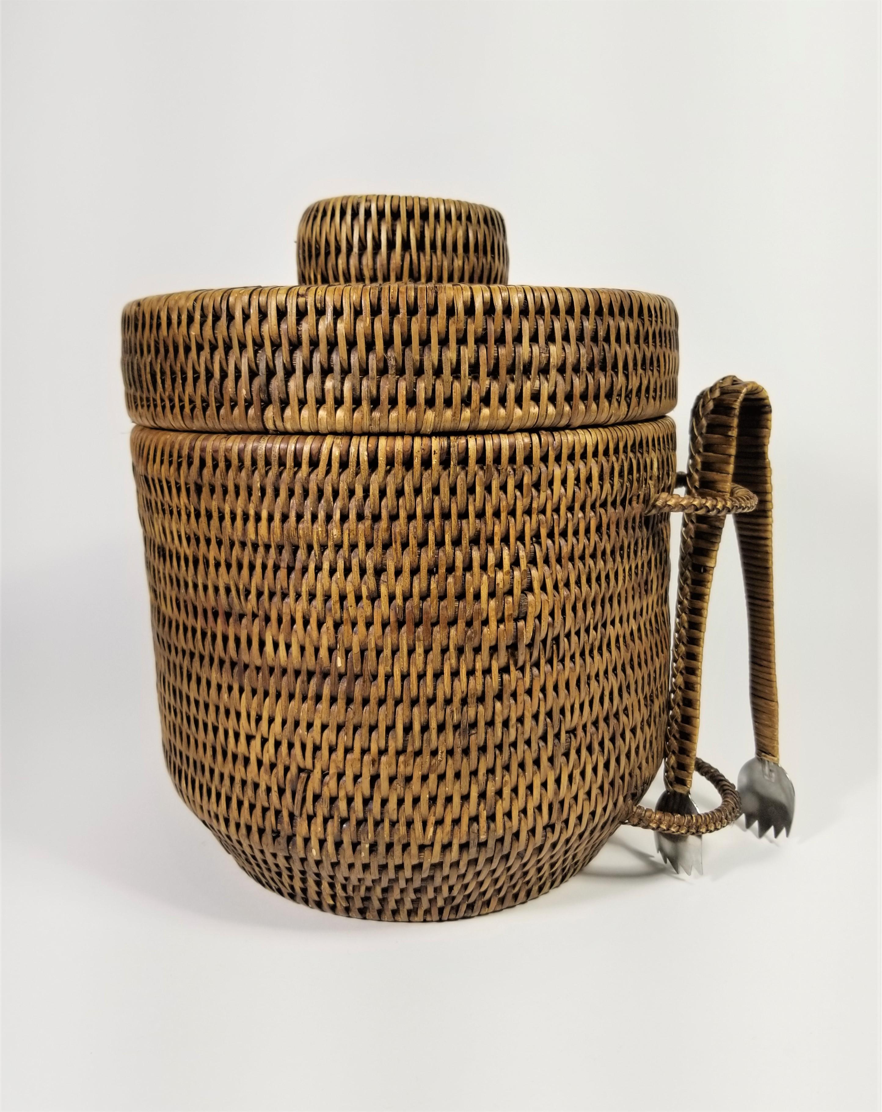 Vintage Rattan Wicker Lidded Ice Bucket with Tongs.
Excellent Condition.