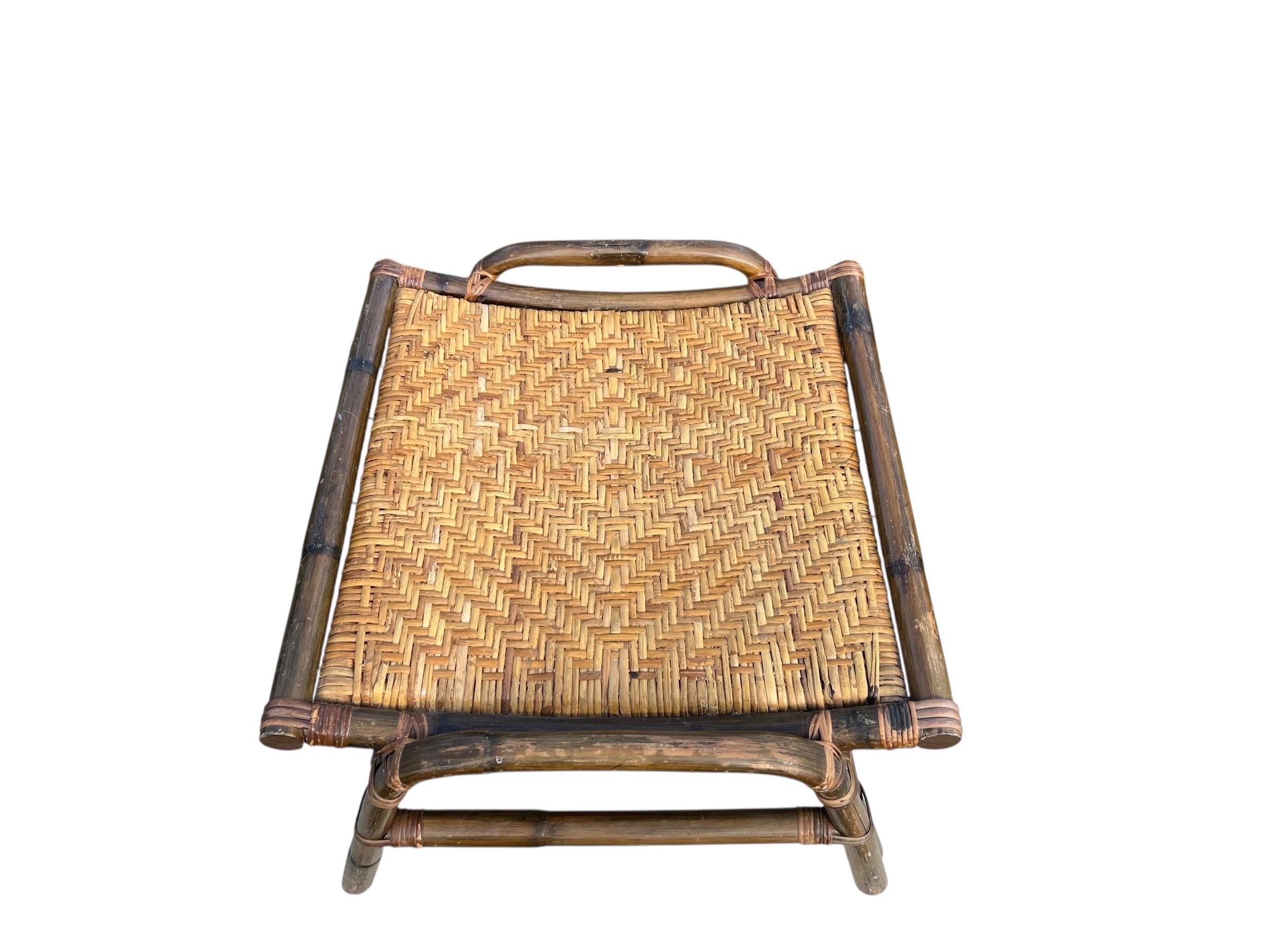 Vintage Rattan Lounge Stuhl und Ottomane im Angebot 4