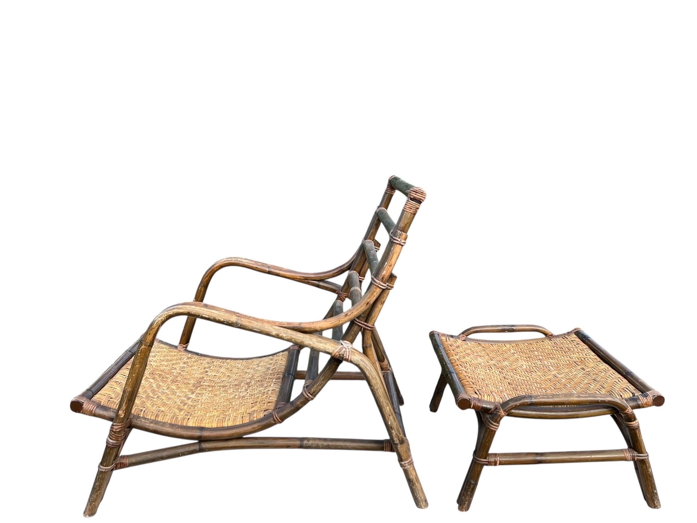 Vintage Rattan Lounge Stuhl und Ottomane (amerikanisch) im Angebot
