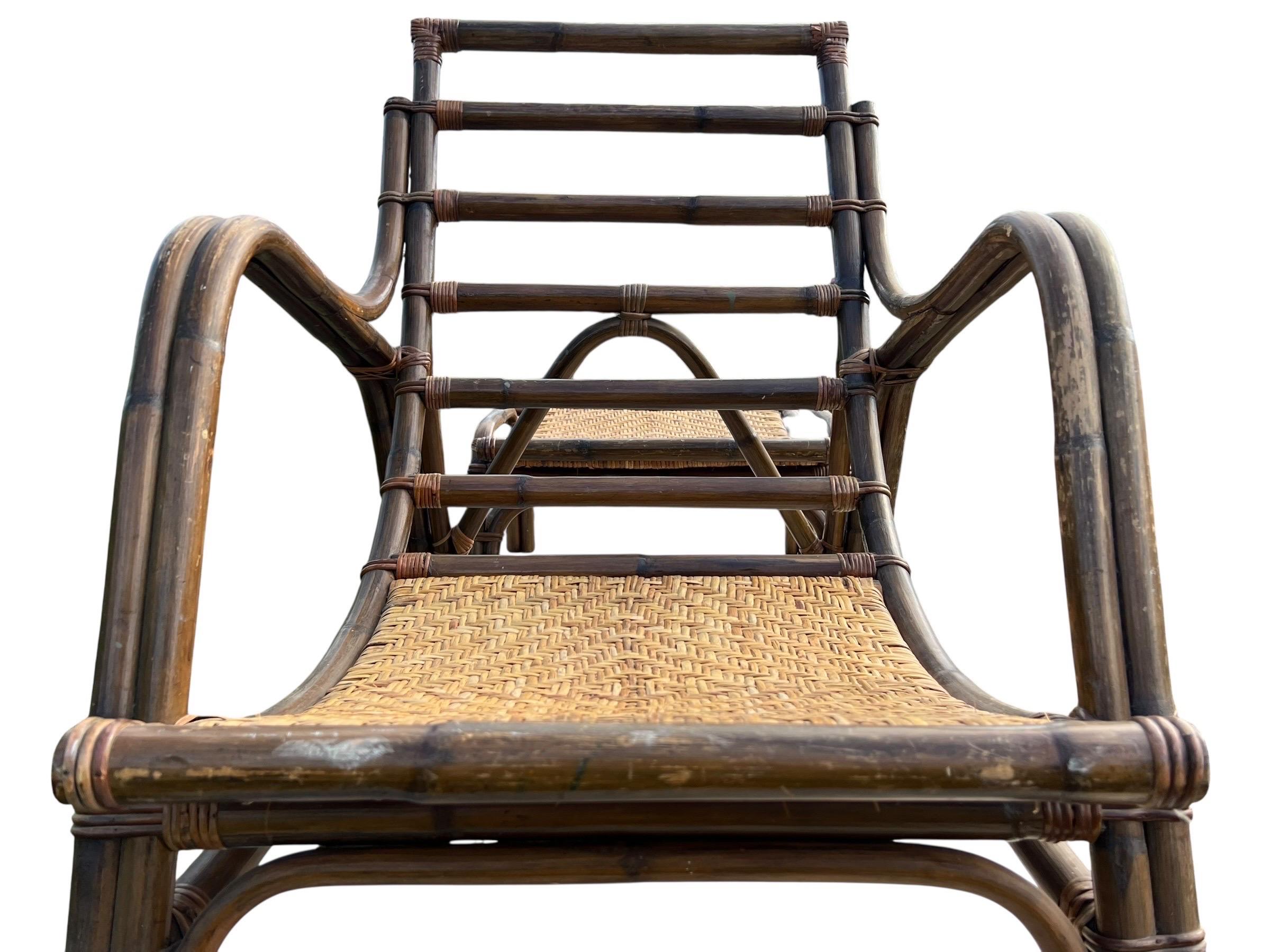 Vintage Rattan Lounge Stuhl und Ottomane im Angebot 2