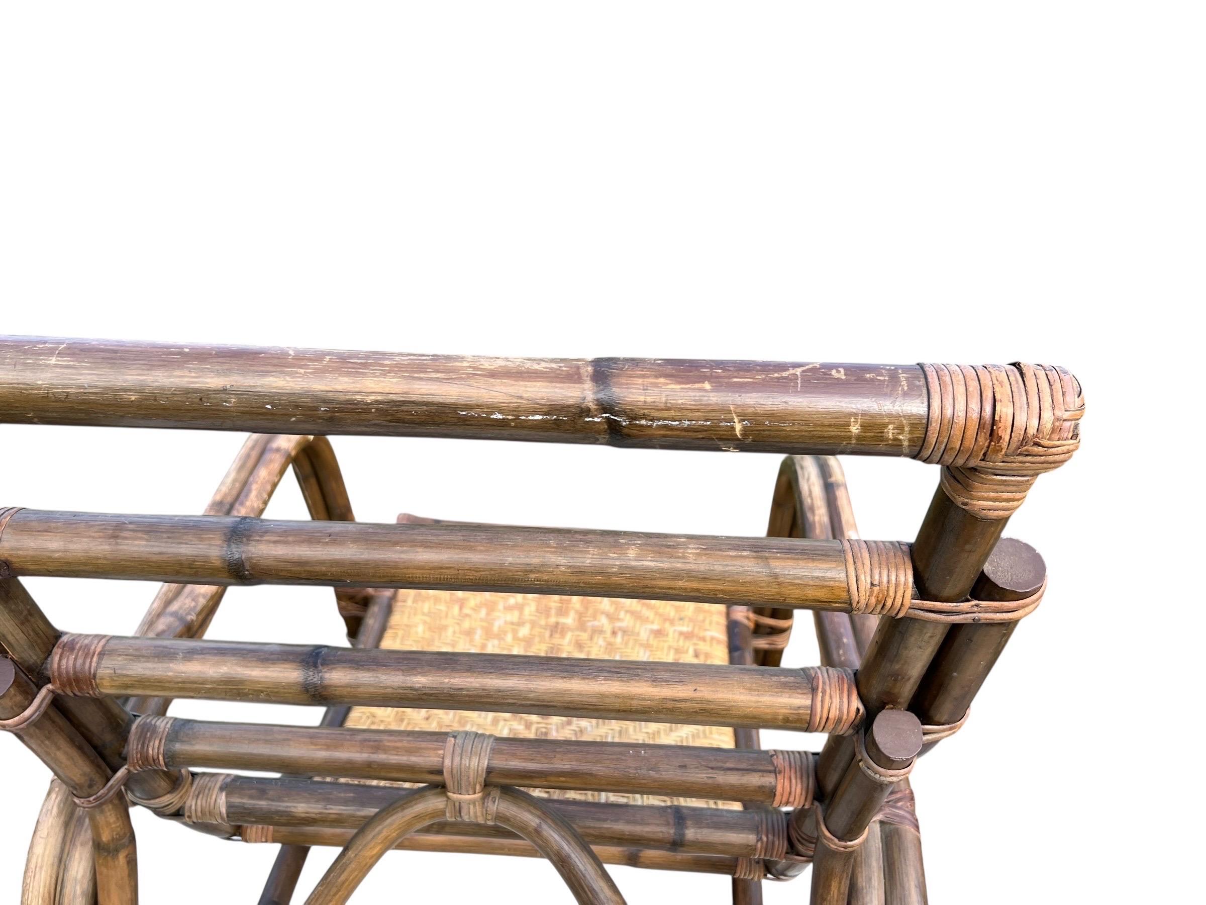 Vintage Rattan Lounge Stuhl und Ottomane im Angebot 3
