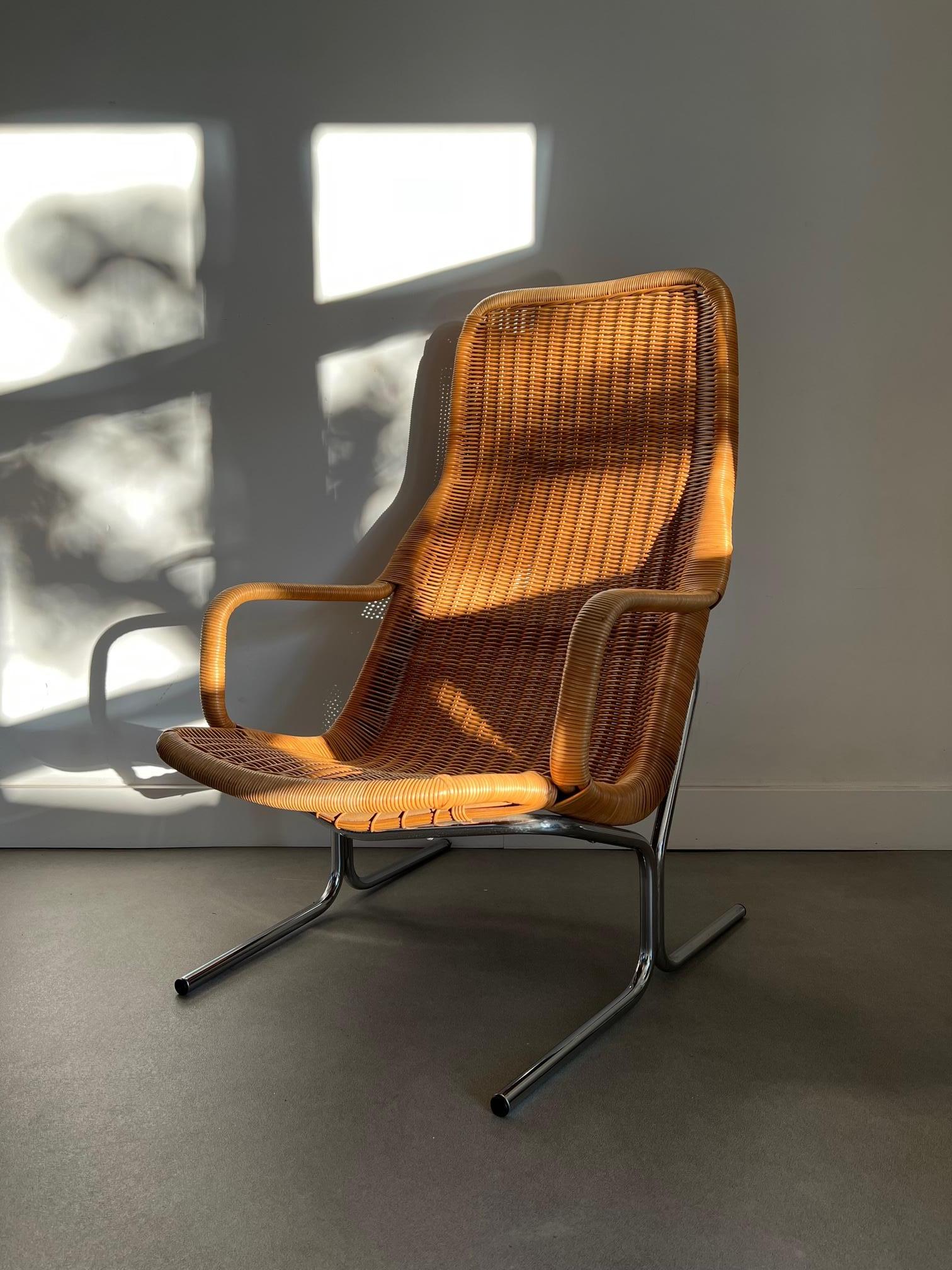 The vintage rattan lounge chair by Dirk Van Sliedrecht model 514 is a Mid-Century Modern design piece from the 1960s. Dirk Van Sliedrecht was a Dutch furniture designer and manufacturer who was known for his innovative use of materials, particularly
