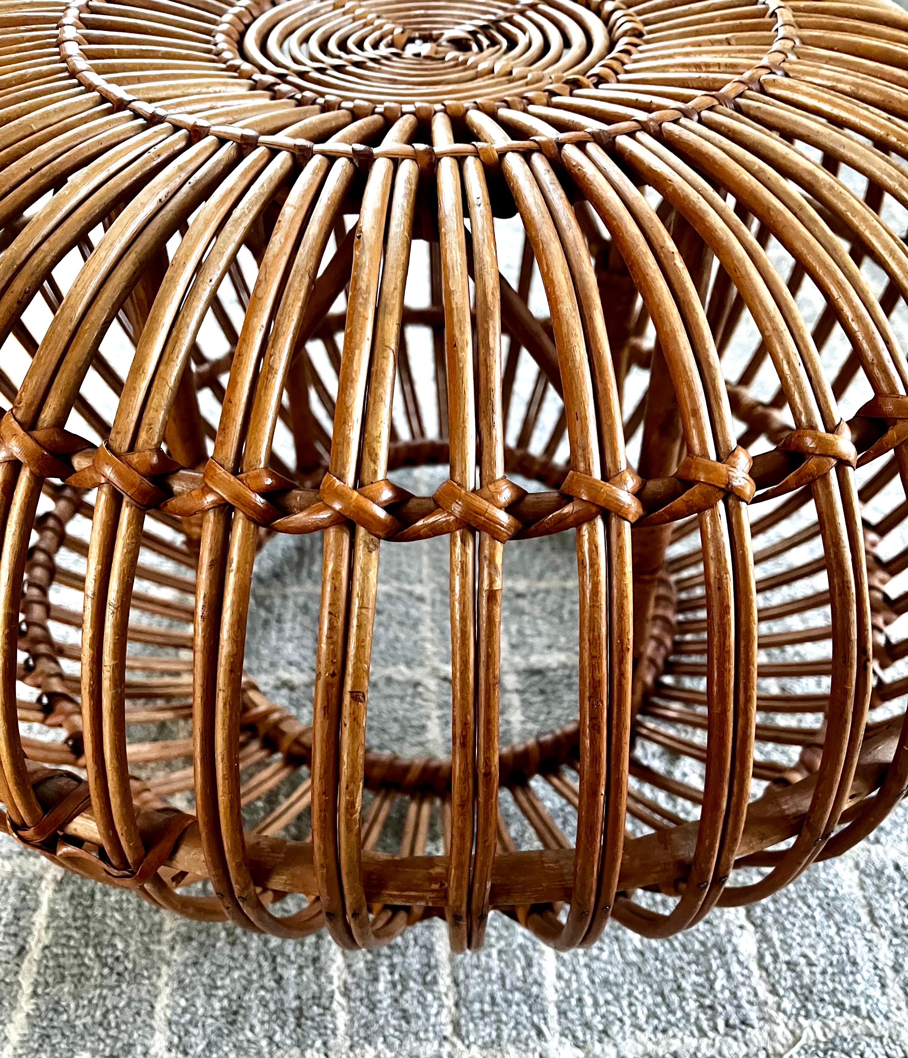 Otomana vintage de ratán de Franco Albini, Italia, c. 1950 en venta 10