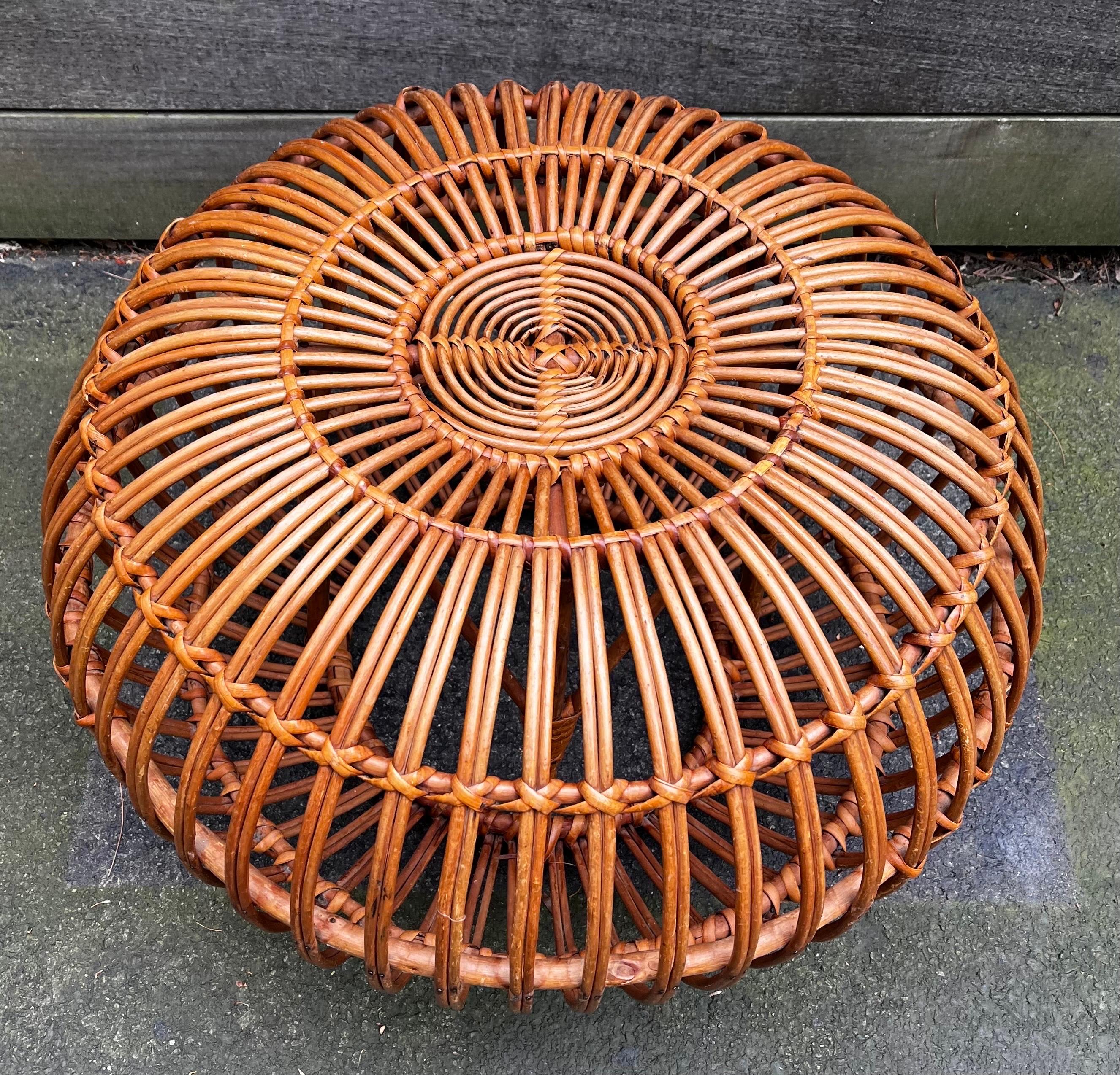 Otomana vintage de ratán de Franco Albini, Italia, c. 1950 Italiano en venta