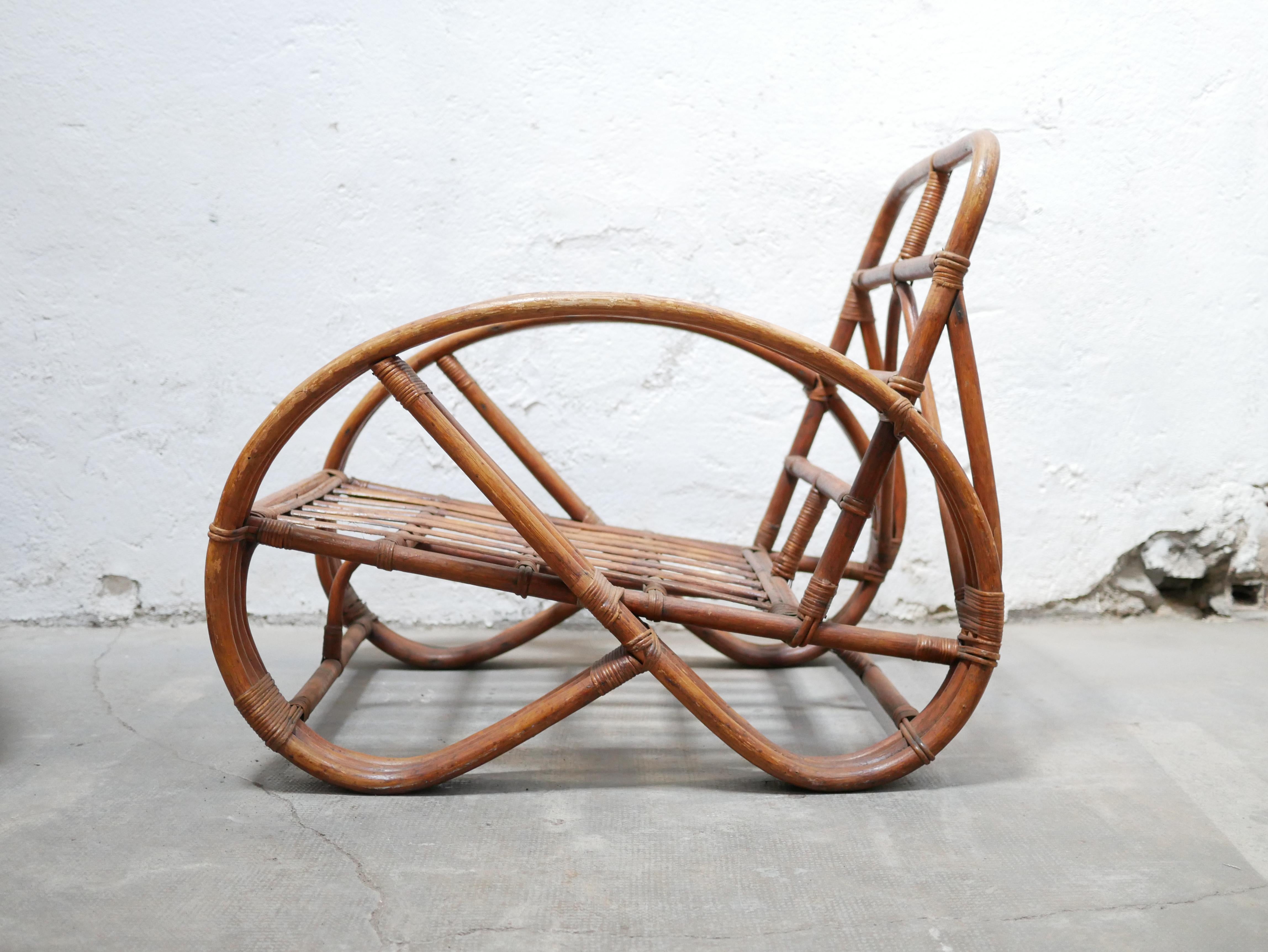 Vintage rattan pretzel armchair In Good Condition In AIGNAN, FR