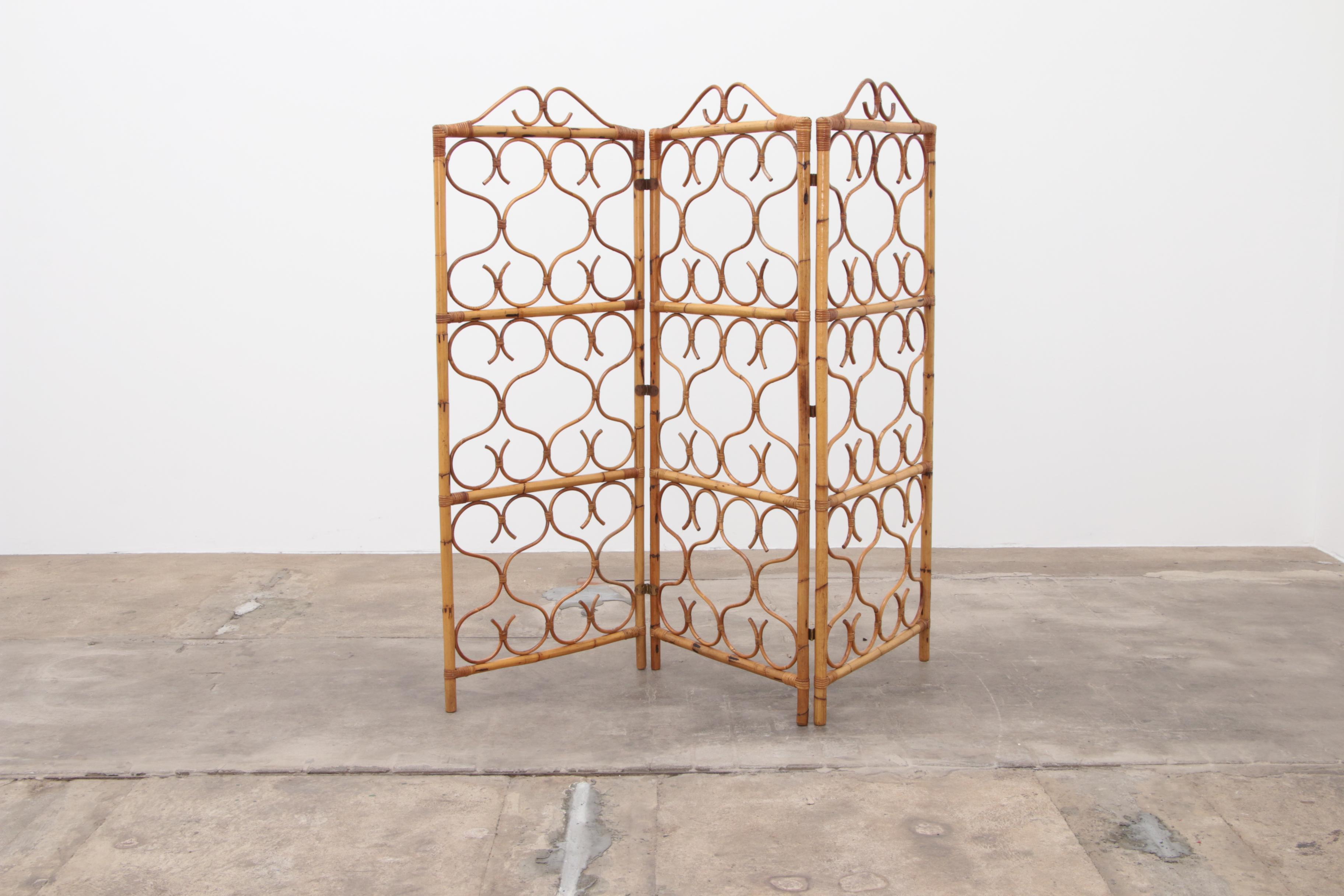Bohemian Vintage Rattan room divider or room divider made in Italy 1960 For Sale