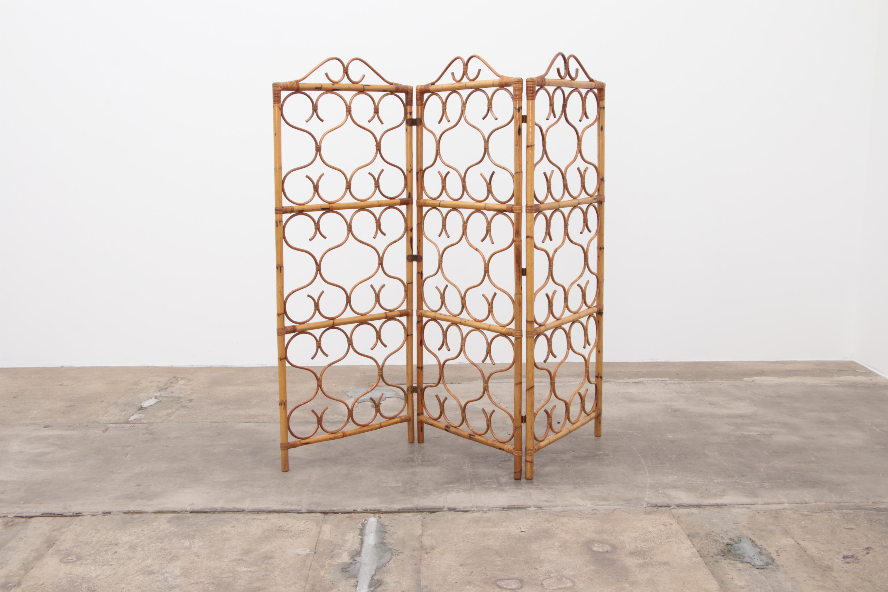 Italian Vintage Rattan room divider or room divider made in Italy 1960 For Sale